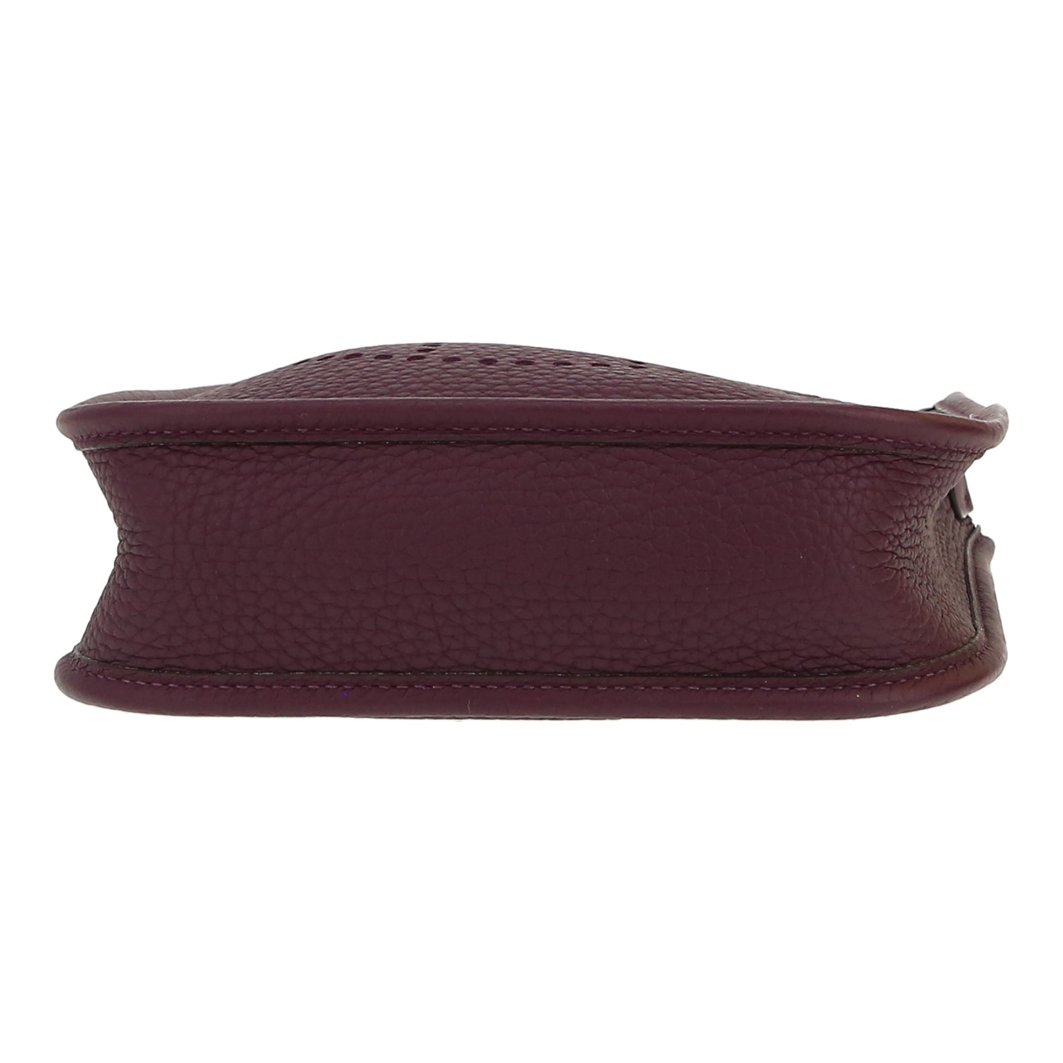 Hermès  Mini Evelyne shoulder bag  in purple Cassis leather taurillon clémence - Detail D1