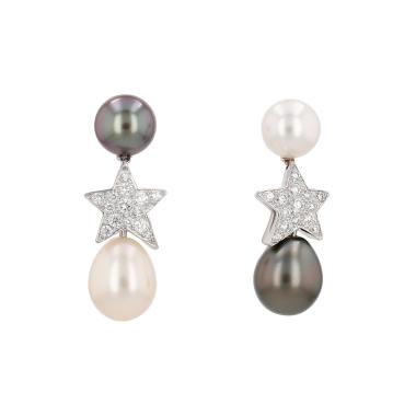 Chanel Comètes earrings in white gold, pearls and diamonds Chanel Comètes earrings in white gold, pearls and diamonds