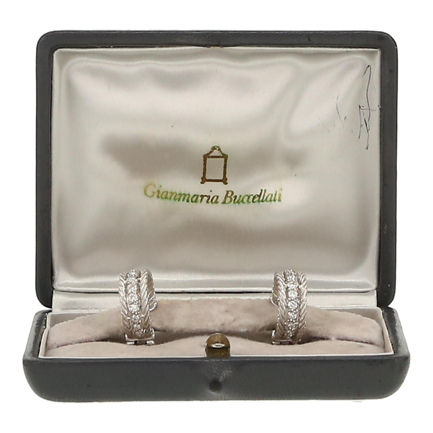 Paire de boucles d'oreilles Buccellati  en or blanc et diamants - Detail D2