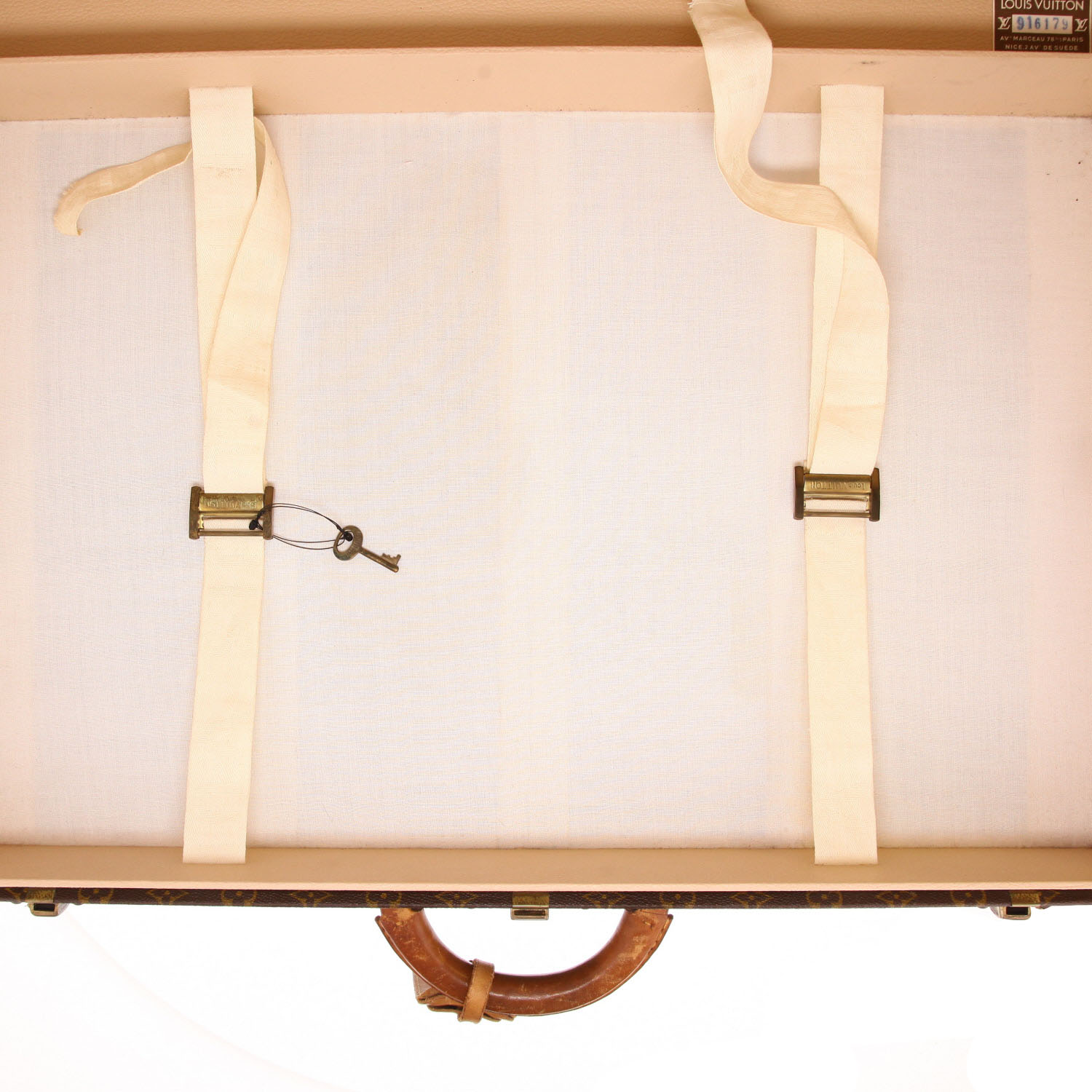 Maleta Louis Vuitton Alzer 70 en lona Monogram marrón y cuero natural - Detail D4