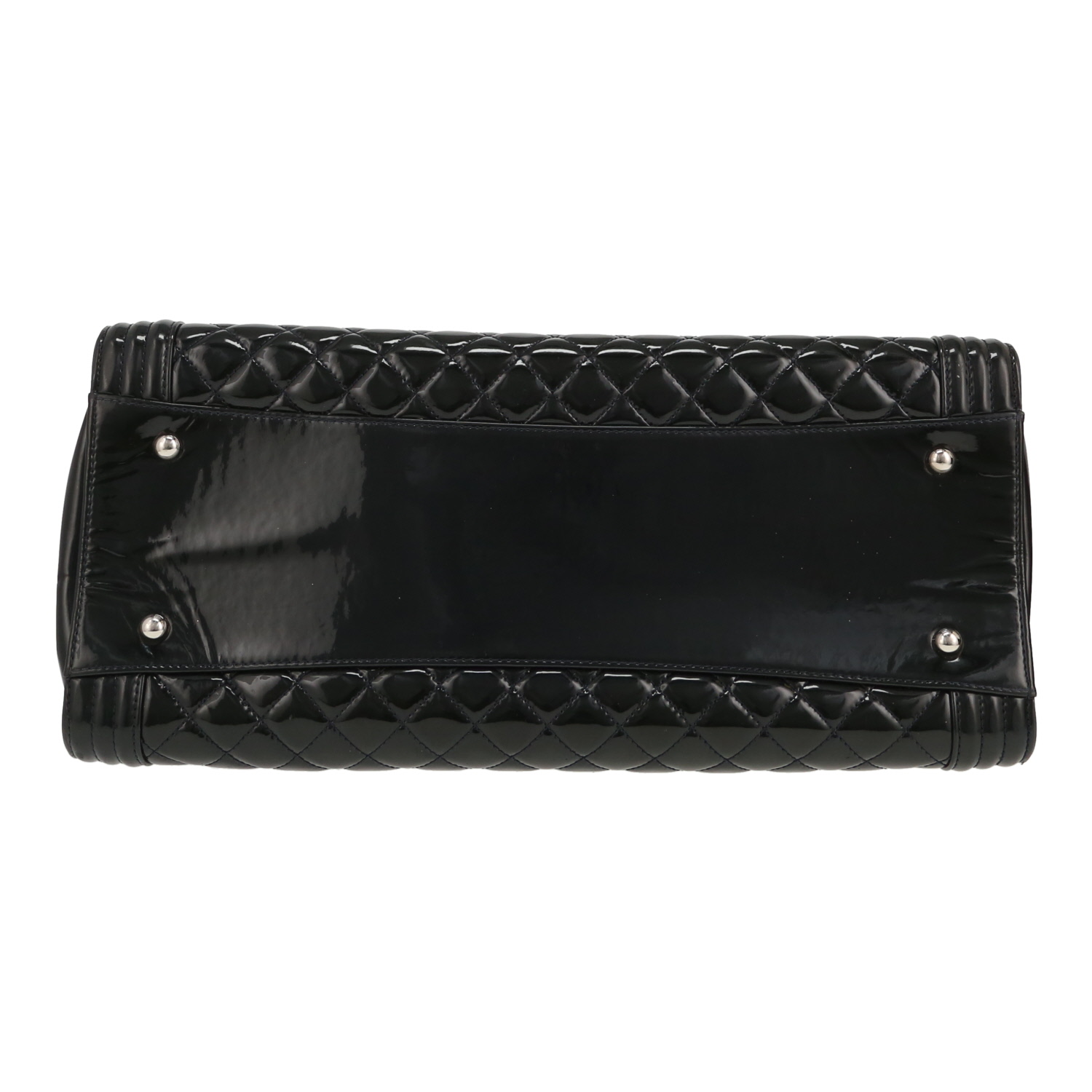 Chanel  Boy handbag  in navy blue patent quilted leather - Detail D1