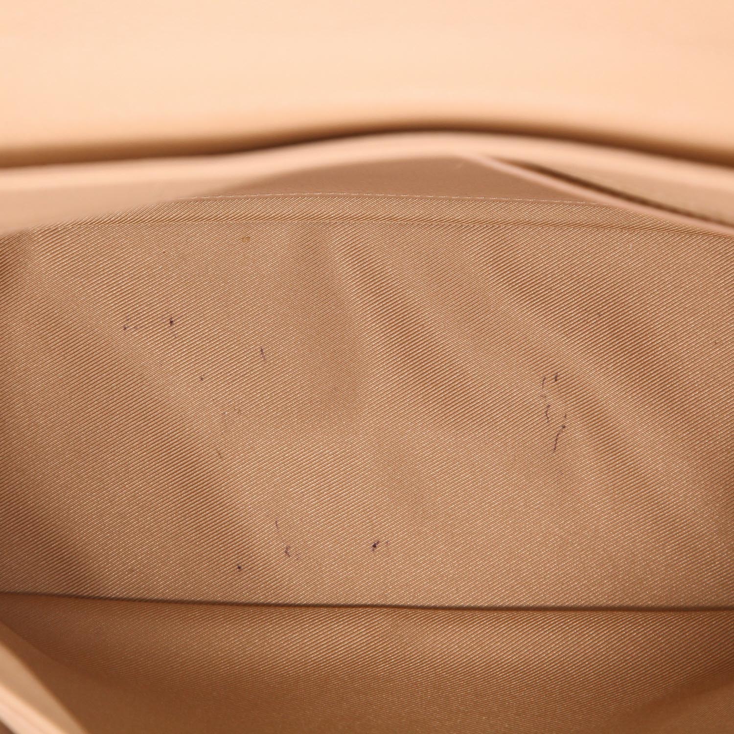 Louis Vuitton  Lockme handbag  in beige and black grained leather - Detail D3