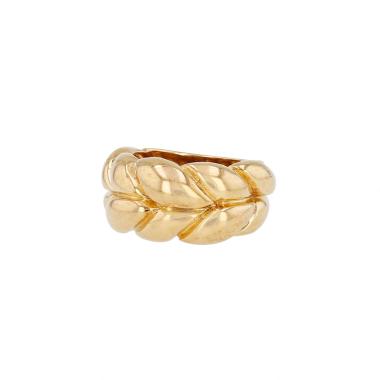 Vintage  ring in yellow gold