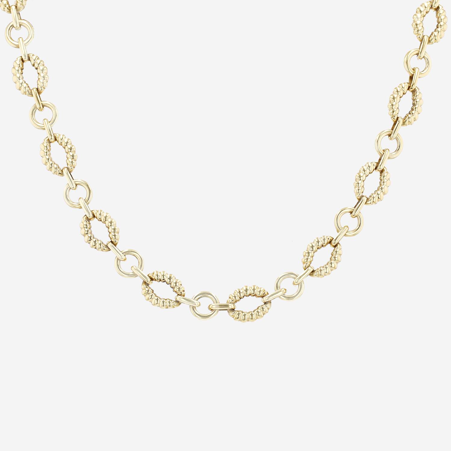 Chaumet  long necklace in yellow gold