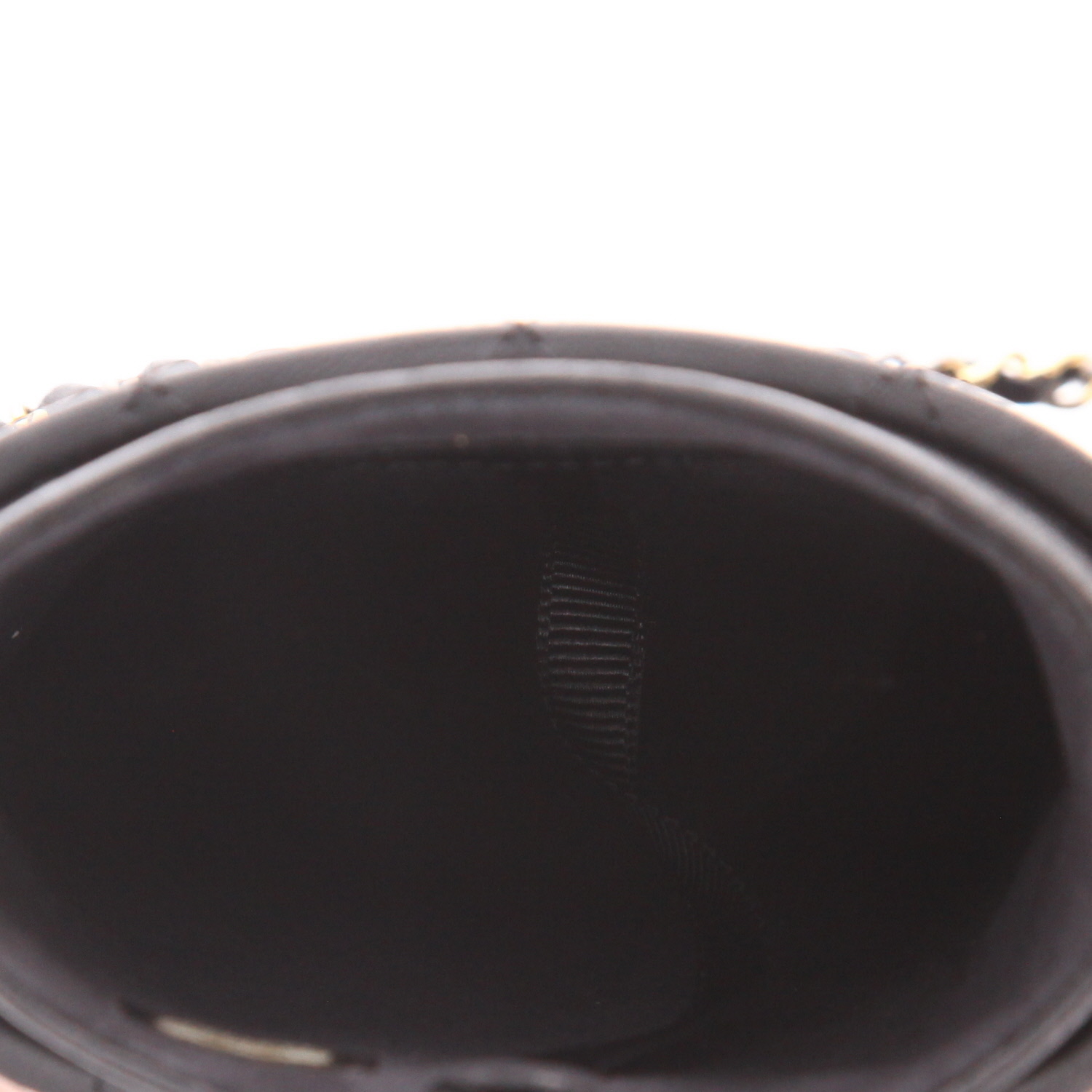 Bolsito de mano Chanel   en cuero acolchado negro - Detail D3