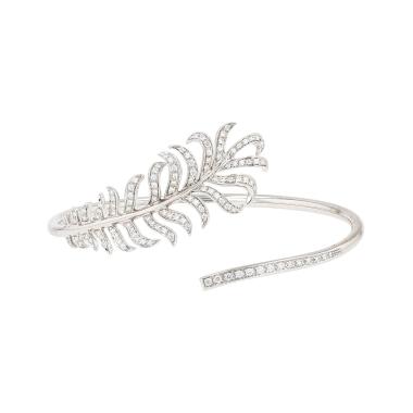 Chanel Plume de Chanel bracelet in white gold and diamonds Chanel Plume de Chanel bracelet in white gold and diamonds