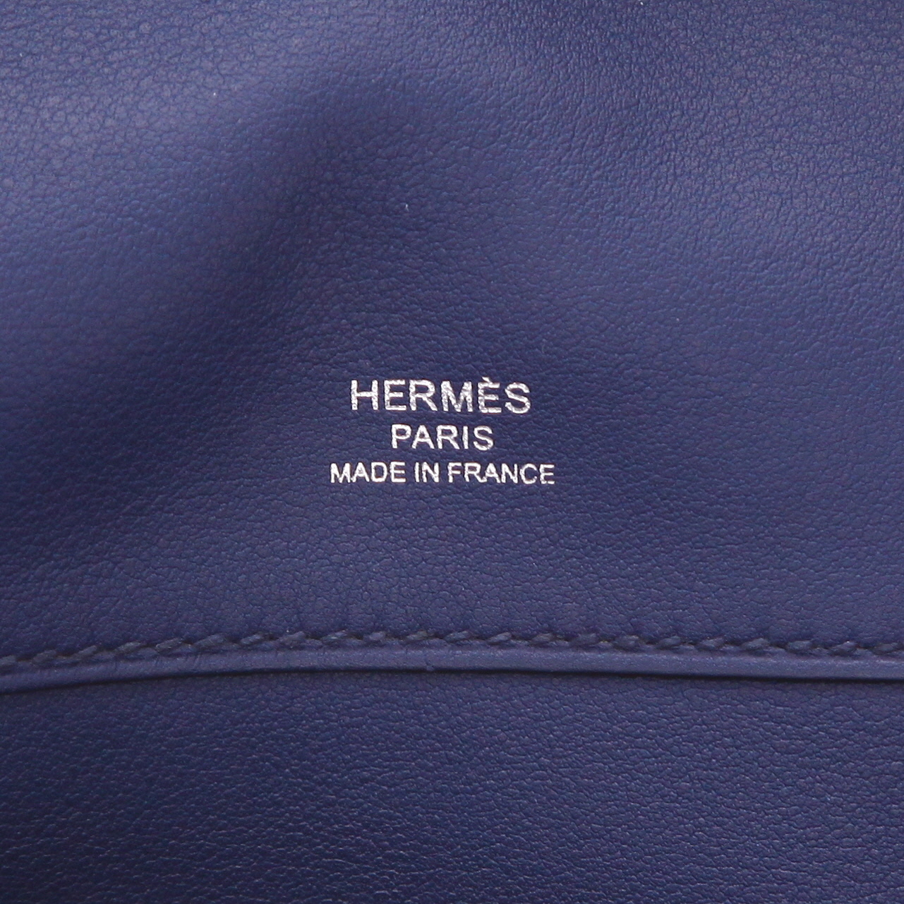 Hermès  Kelly Cut pouch  in blue epsom leather - Detail D2