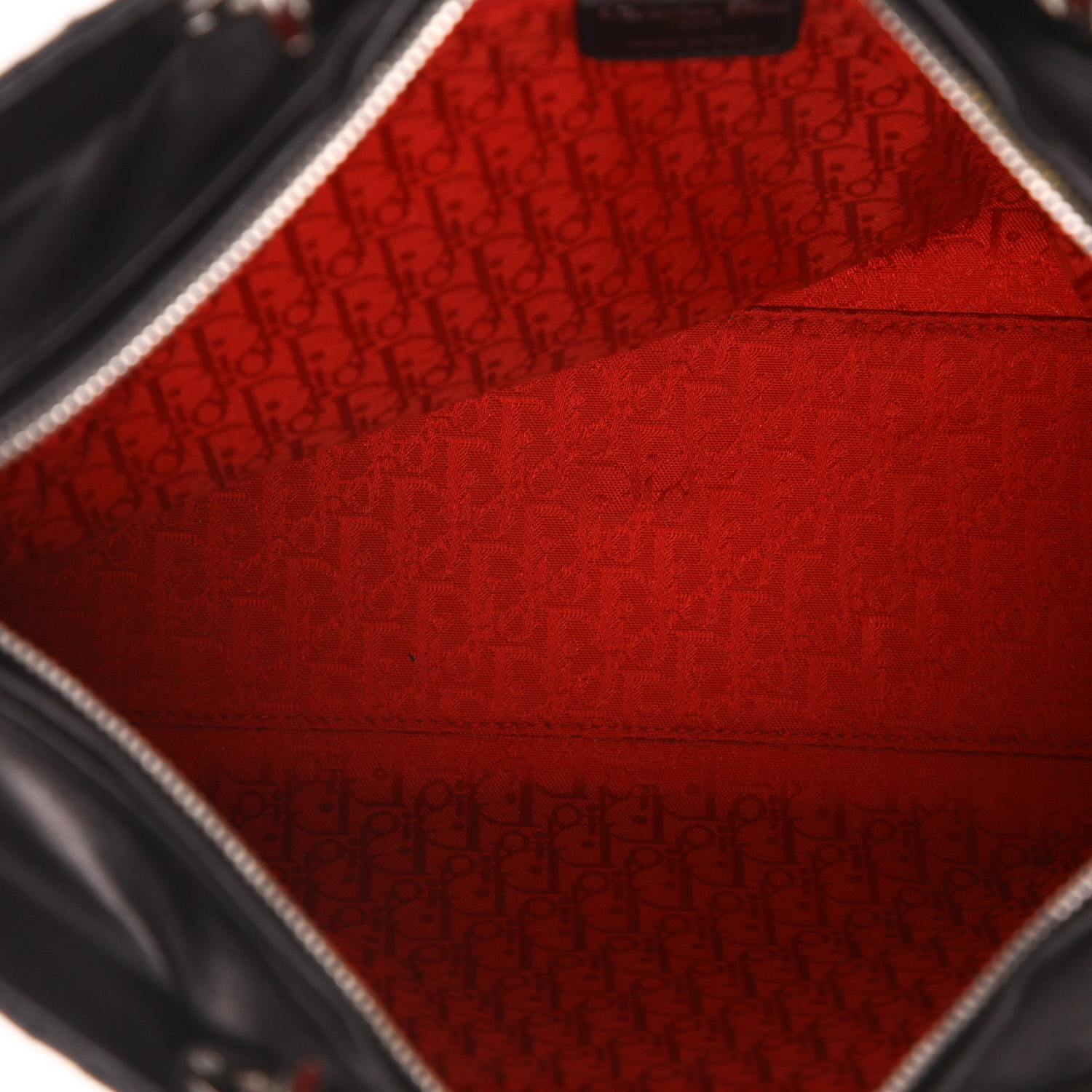 Sac à main Dior  Lady Dior en cuir cannage noir - Detail D3