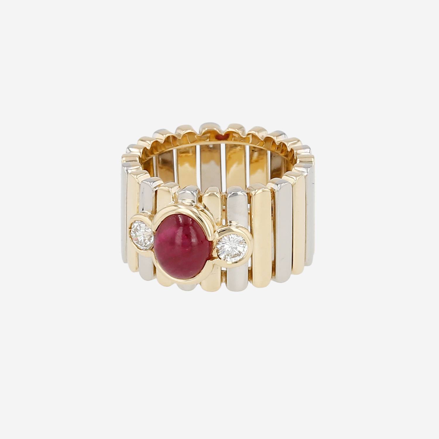 Vintage  ring in yellow gold, white gold, ruby and diamonds