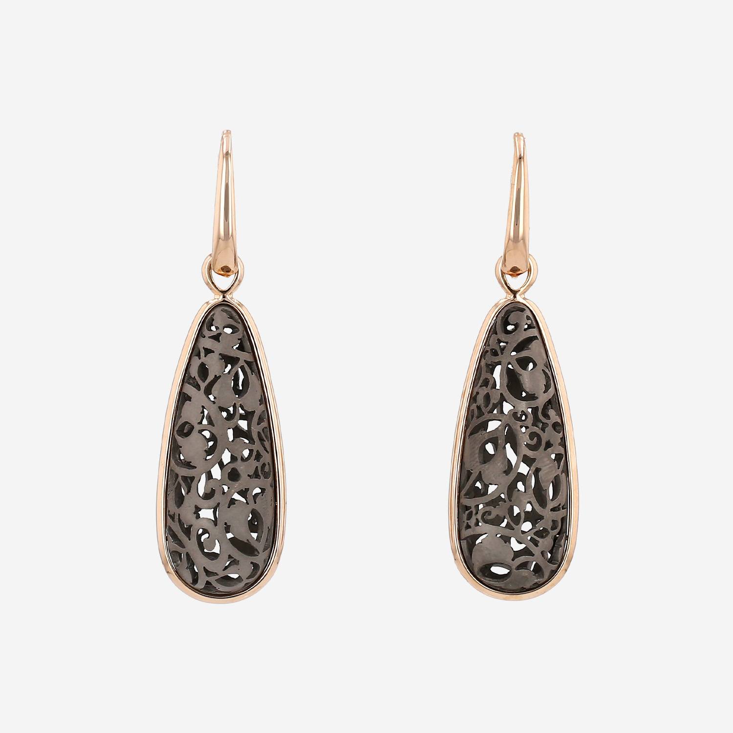 Pendientes Pomellato Arabesque de oro rosa y titanio
