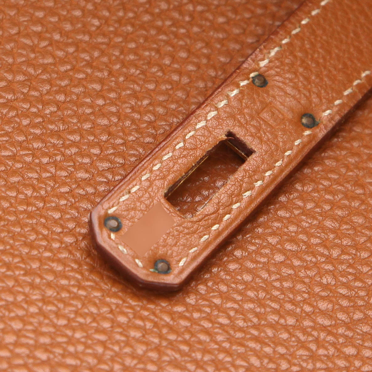 Sac à main Hermès  Birkin 35 cm en cuir togo gold - Detail D4