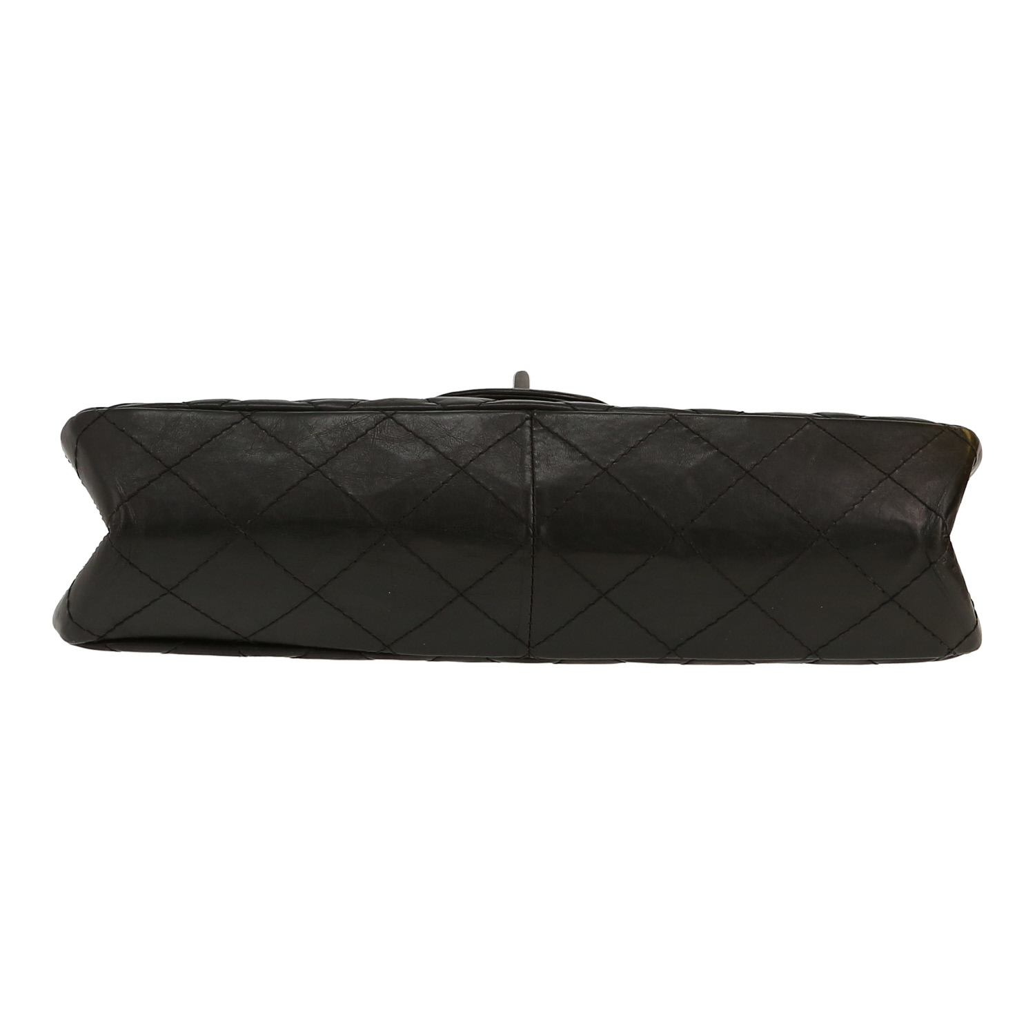 Chanel  2.55 shoulder bag  in black quilted leather - Detail D1