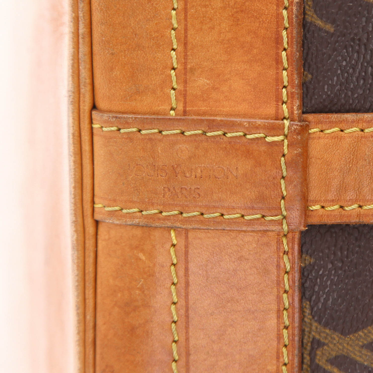 Borsa Louis Vuitton  Noé in tela monogram marrone e pelle naturale - Detail D2