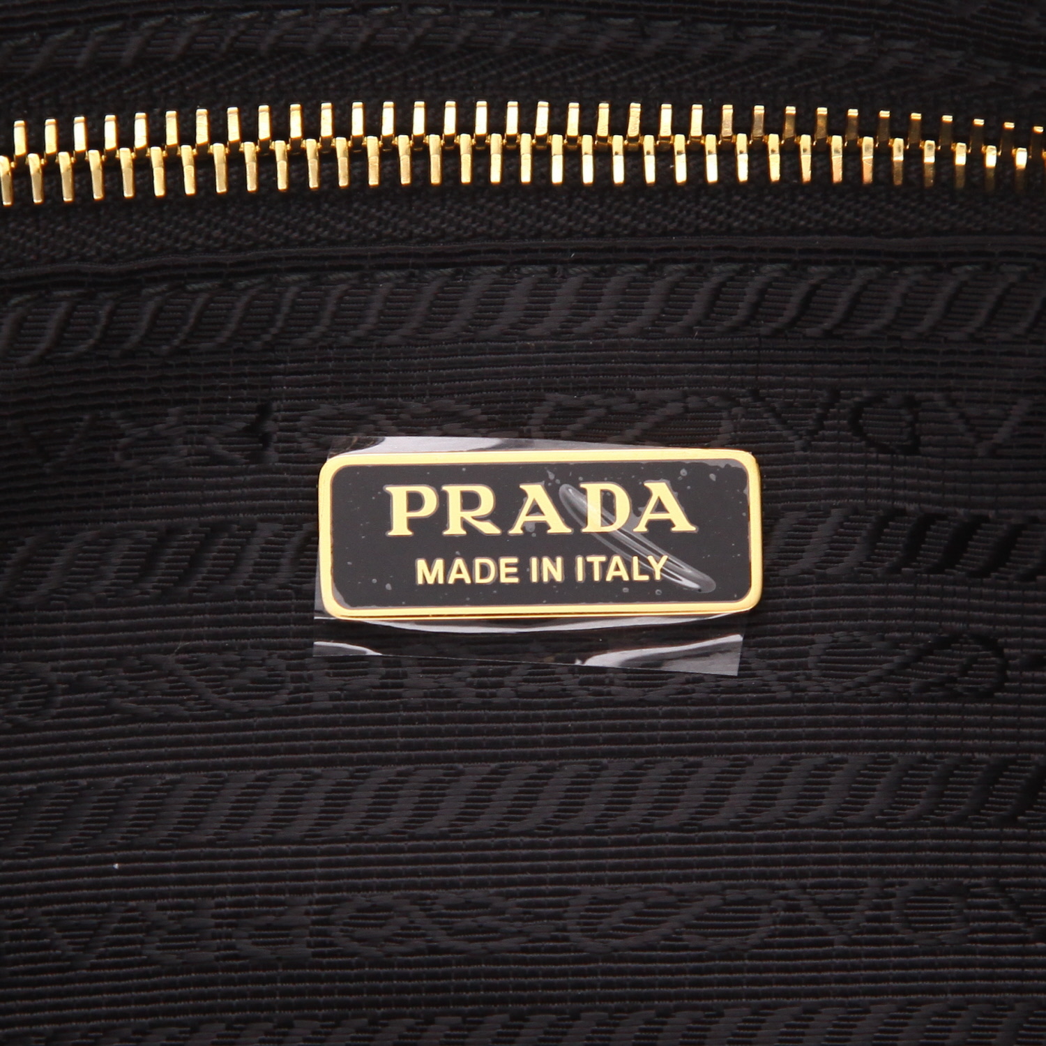 Sac à main Prada  Bonnie en cuir noir - Detail D2