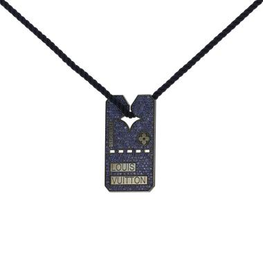 Pendentif Louis Vuitton  en or noirci et saphirs
