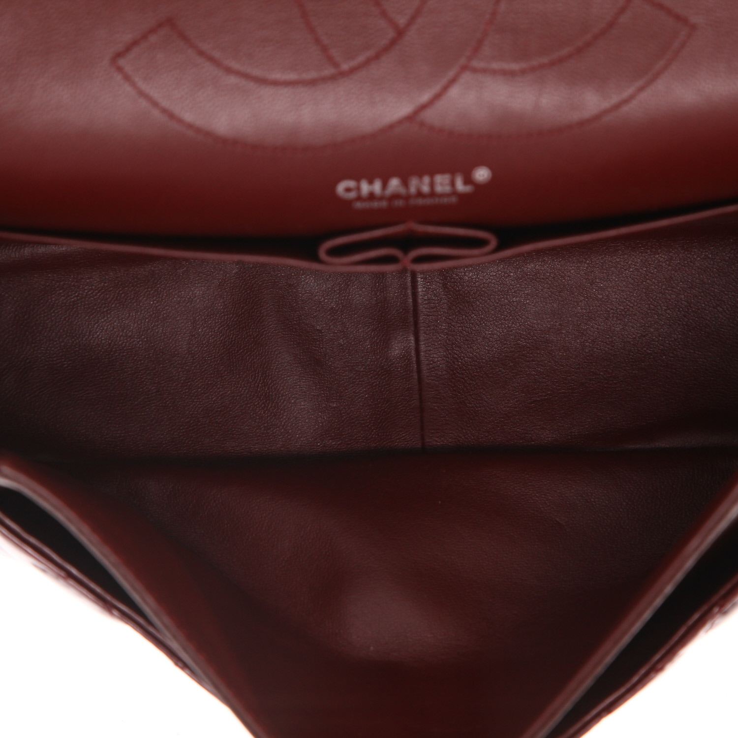 Borsa a tracolla Chanel  2.55 in pelle verniciata e foderata bordeaux - Detail D3
