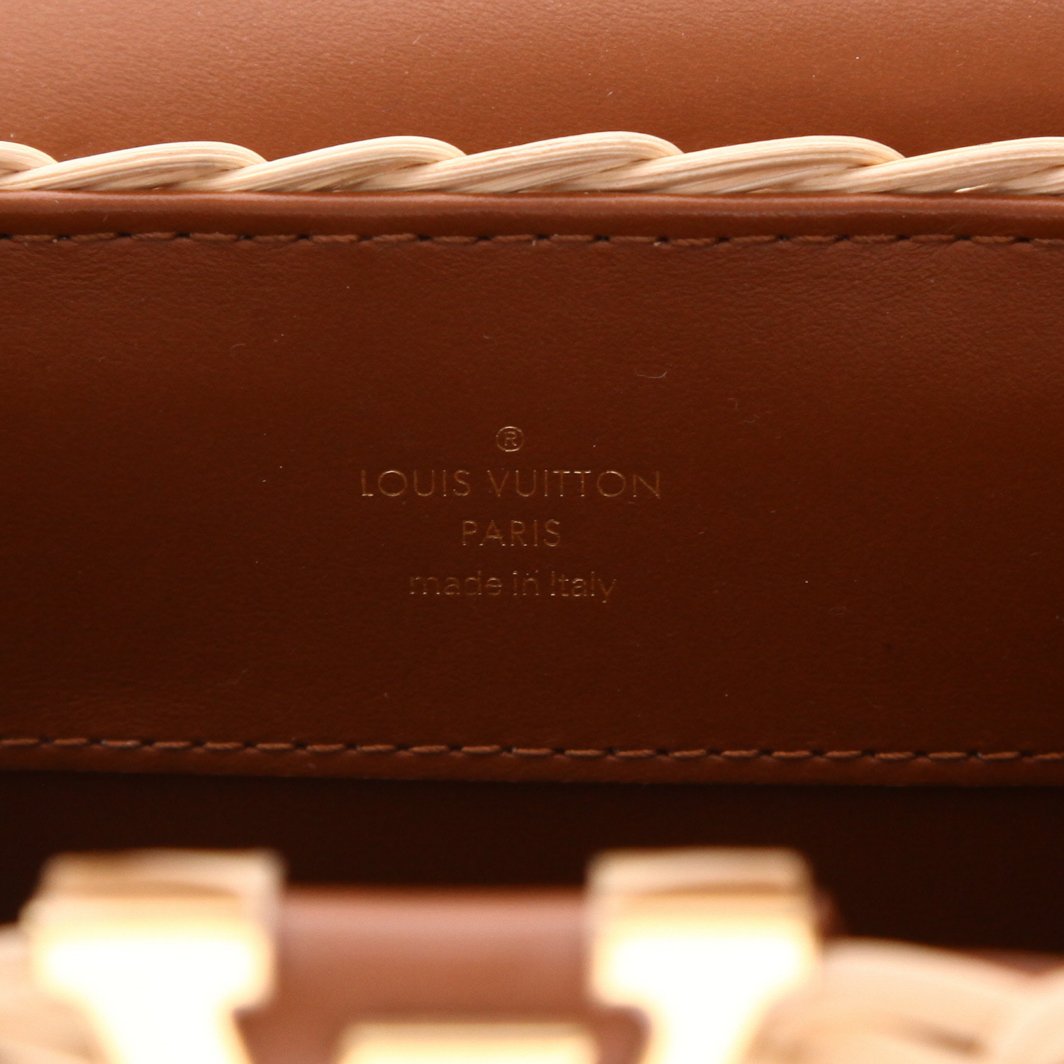 Bolso de mano Louis Vuitton  Capucines en mimbre y cuero marrón - Detail D2