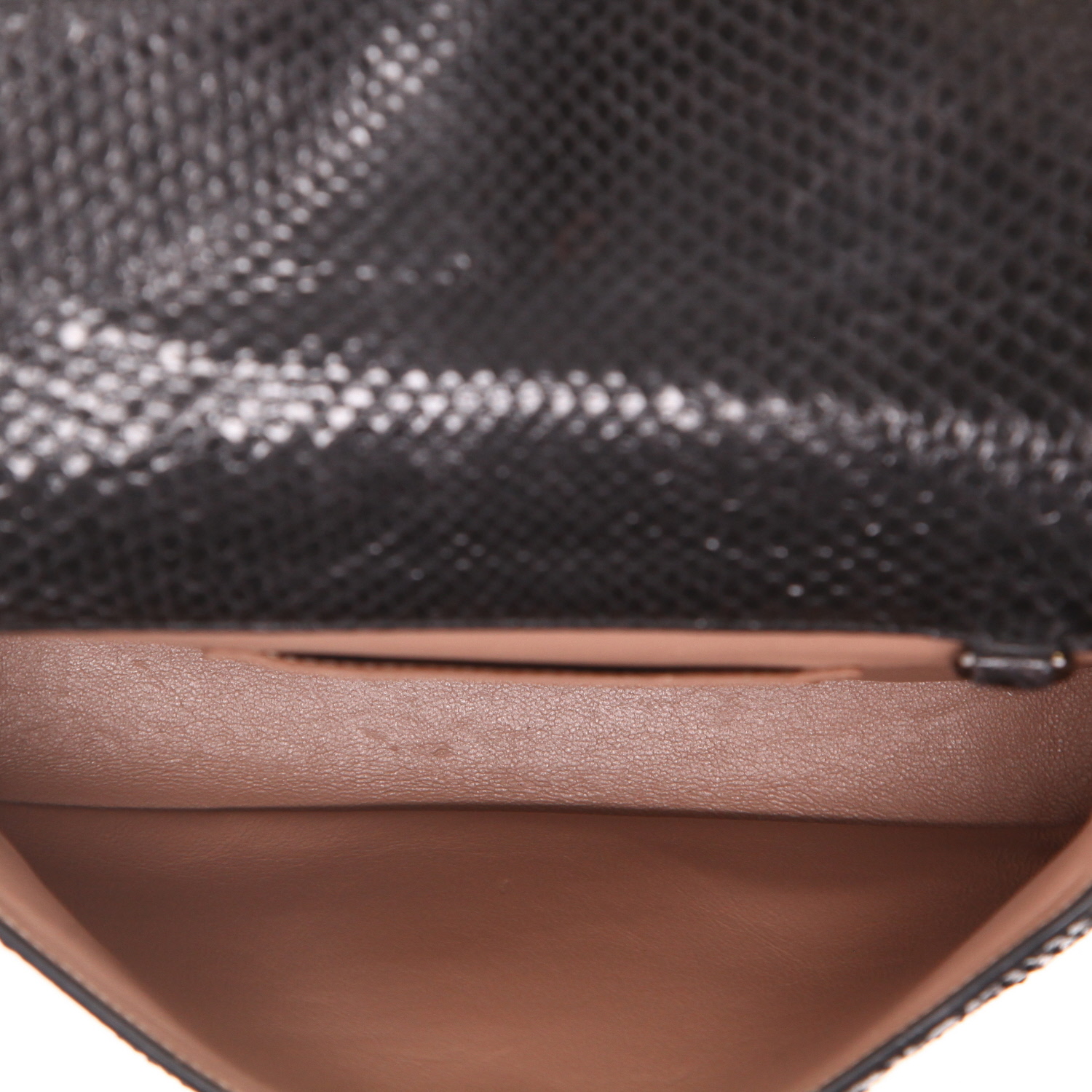 Bolso bandolera Alaïa   en piel de pitón negra y cuero blanco - Detail D3