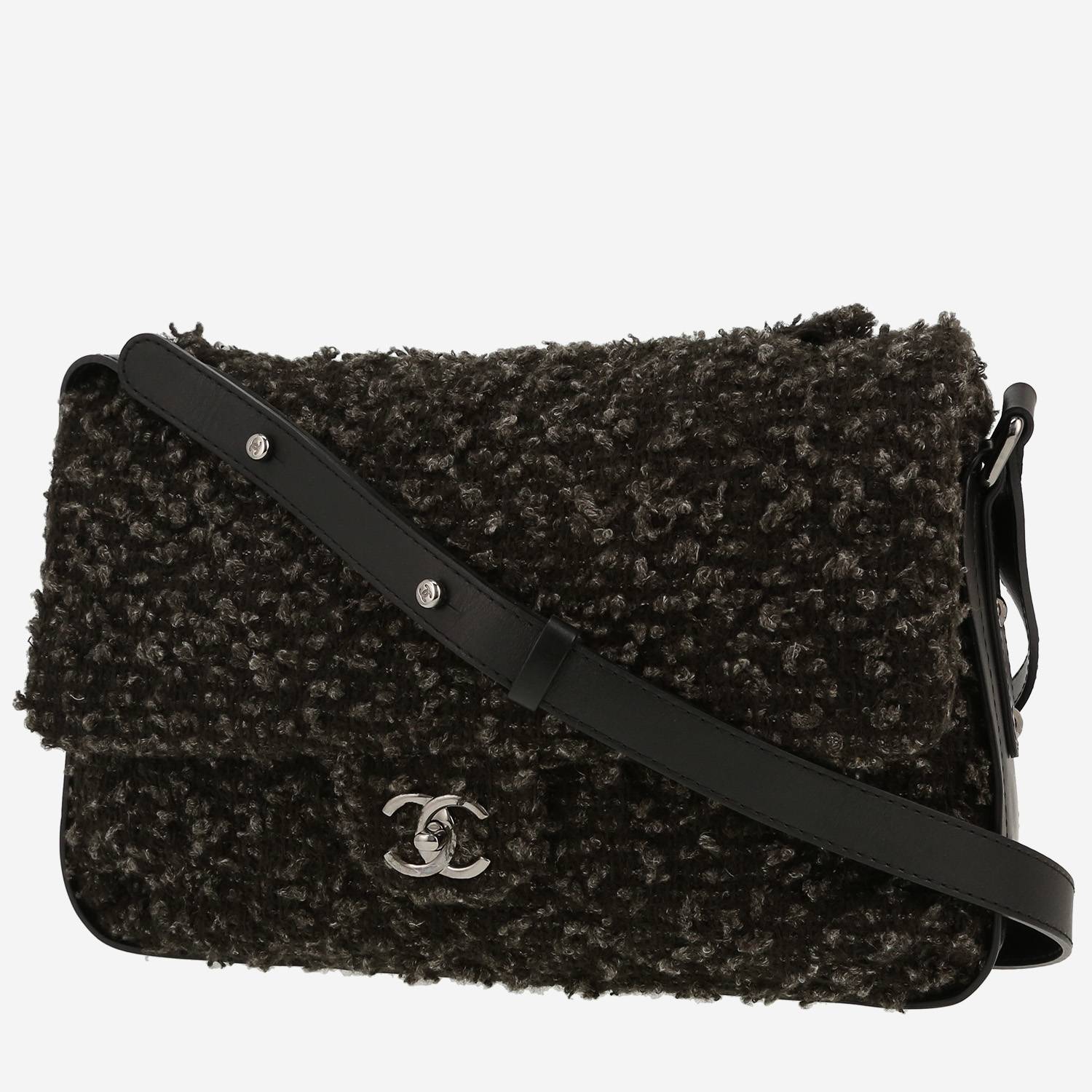 Chanel   handbag  in grey and black tweed  and black leather