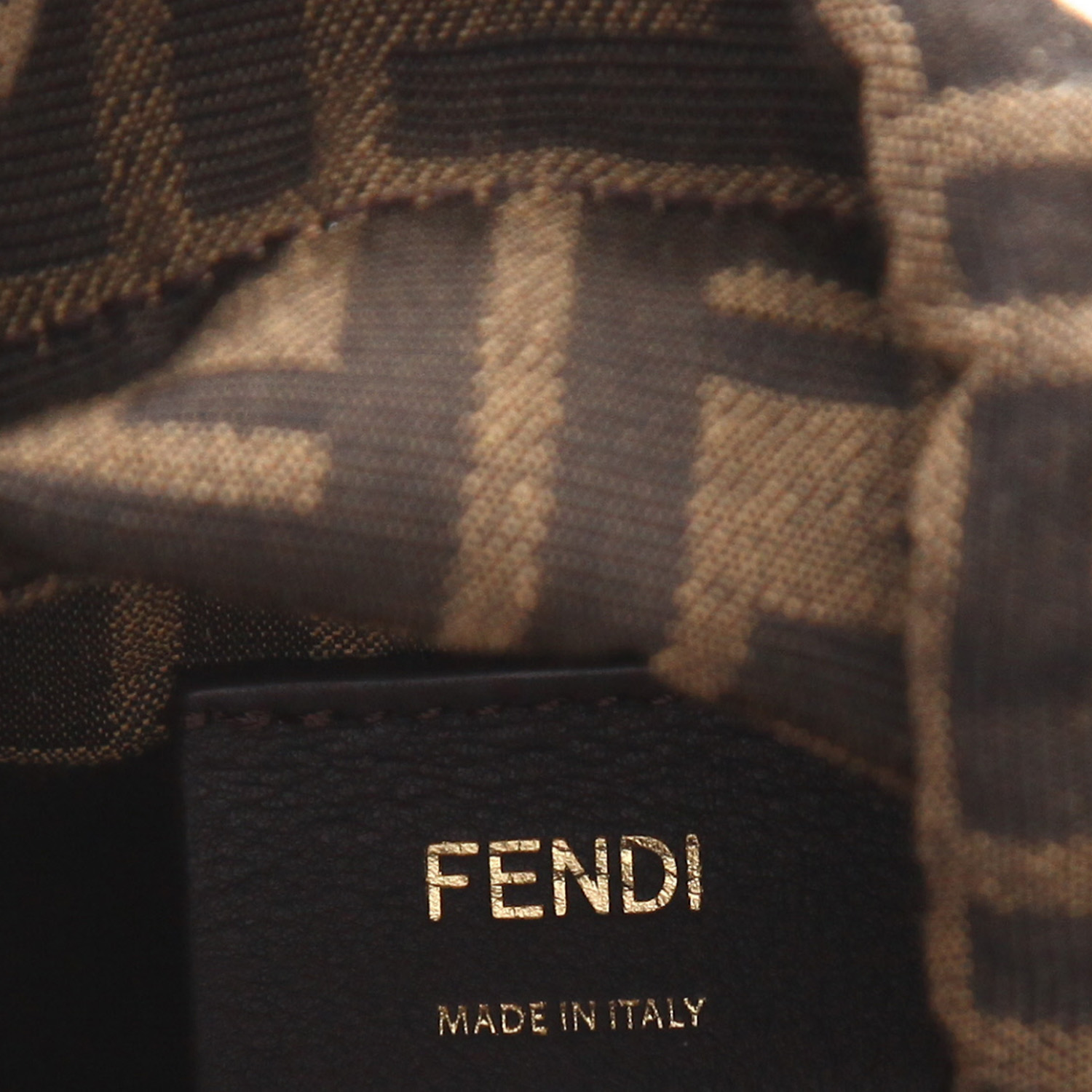 Sac à main Fendi   en raffia beige et toile siglée marron - Detail D2