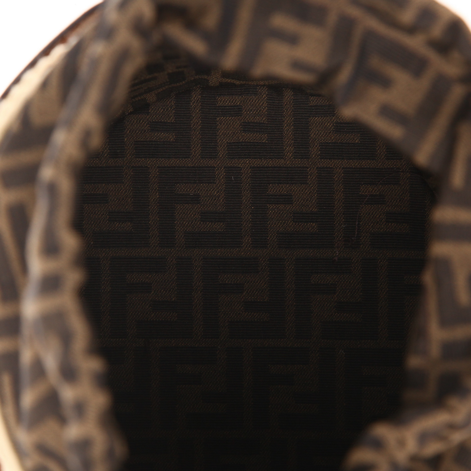 Sac à main Fendi   en raffia beige et toile siglée marron - Detail D3