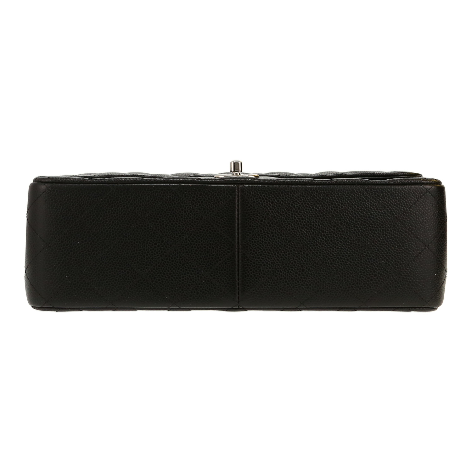 Chanel  Timeless Jumbo shoulder bag  in black quilted grained leather - Detail D1