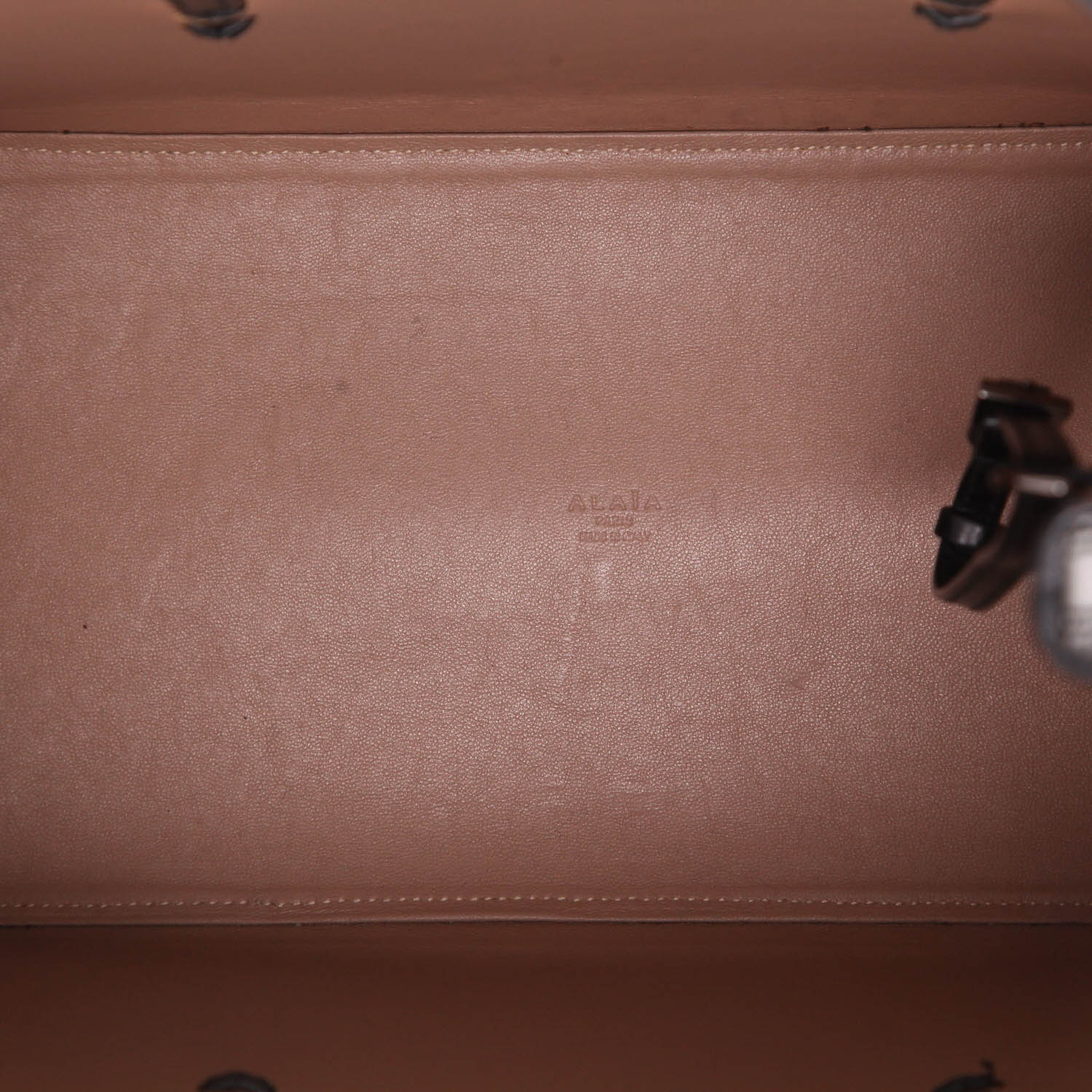 Borsa Alaïa   in pelle nera - Detail D3