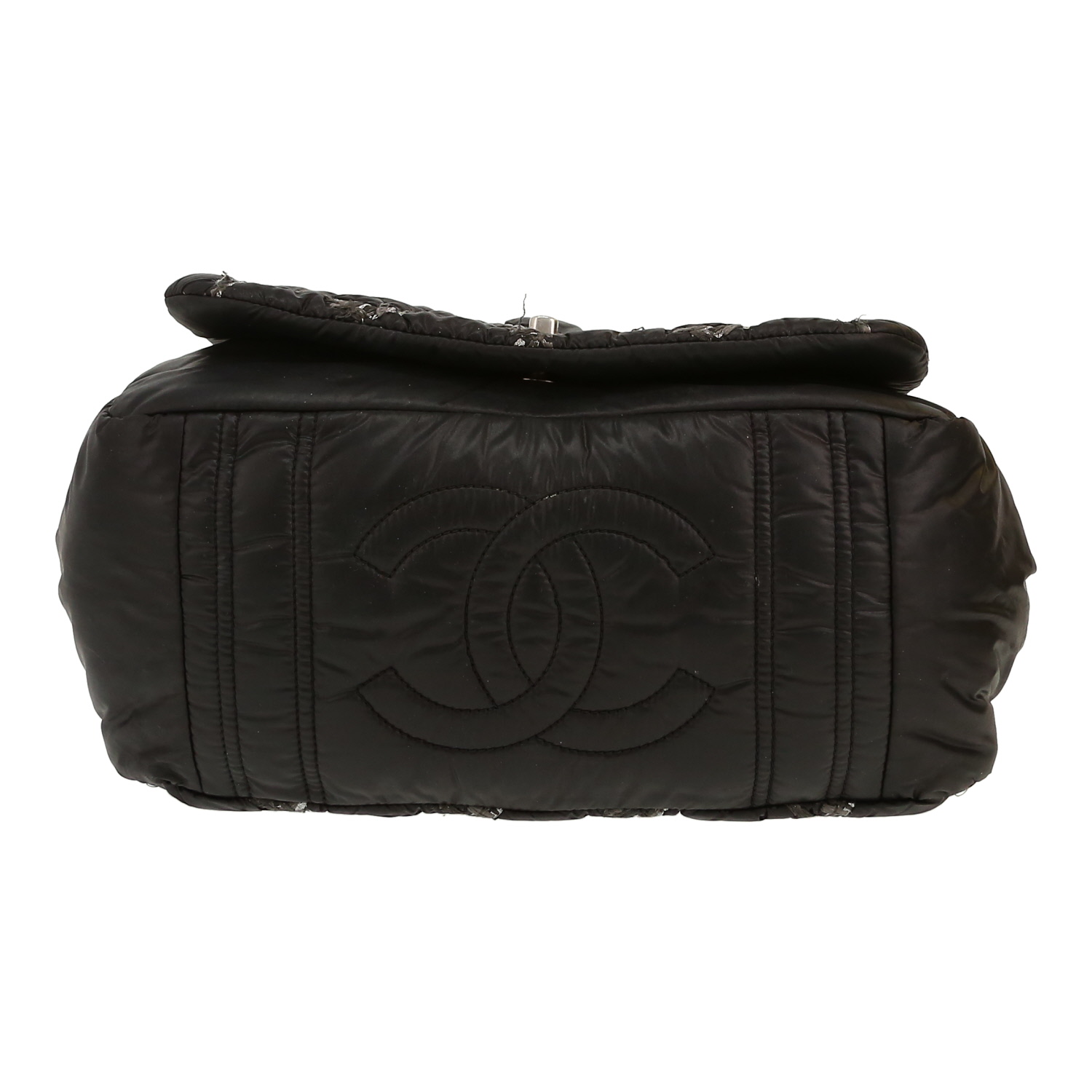 Sac à main Chanel   en toile matelassée noire - Detail D1