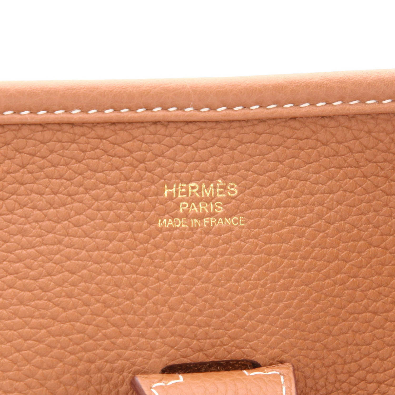 Bolso bandolera Hermès  Evelyne 29 cm en cuero togo color oro - Detail D2