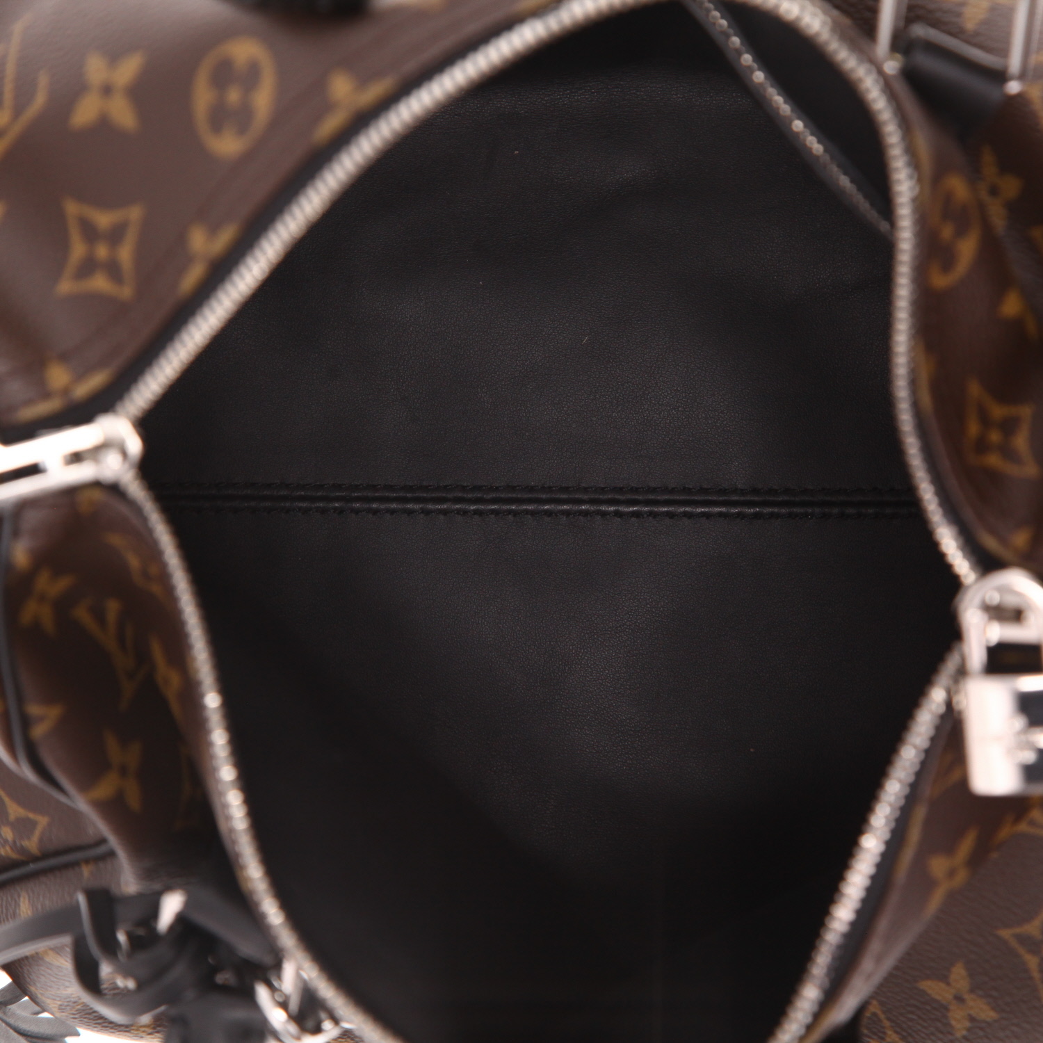 Bolso de mano Louis Vuitton  Speedy 30 en lona Monogram marrón y cuero negro - Detail D3