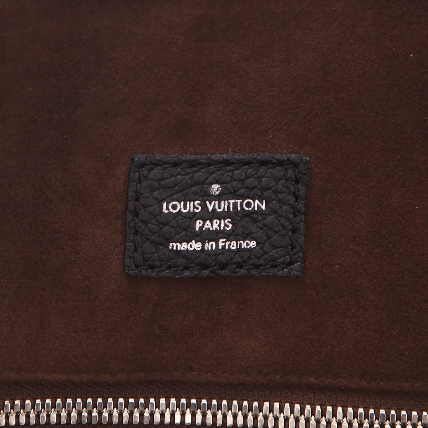 Louis Vuitton  Lockit travel bag  in black grained leather - Detail D2