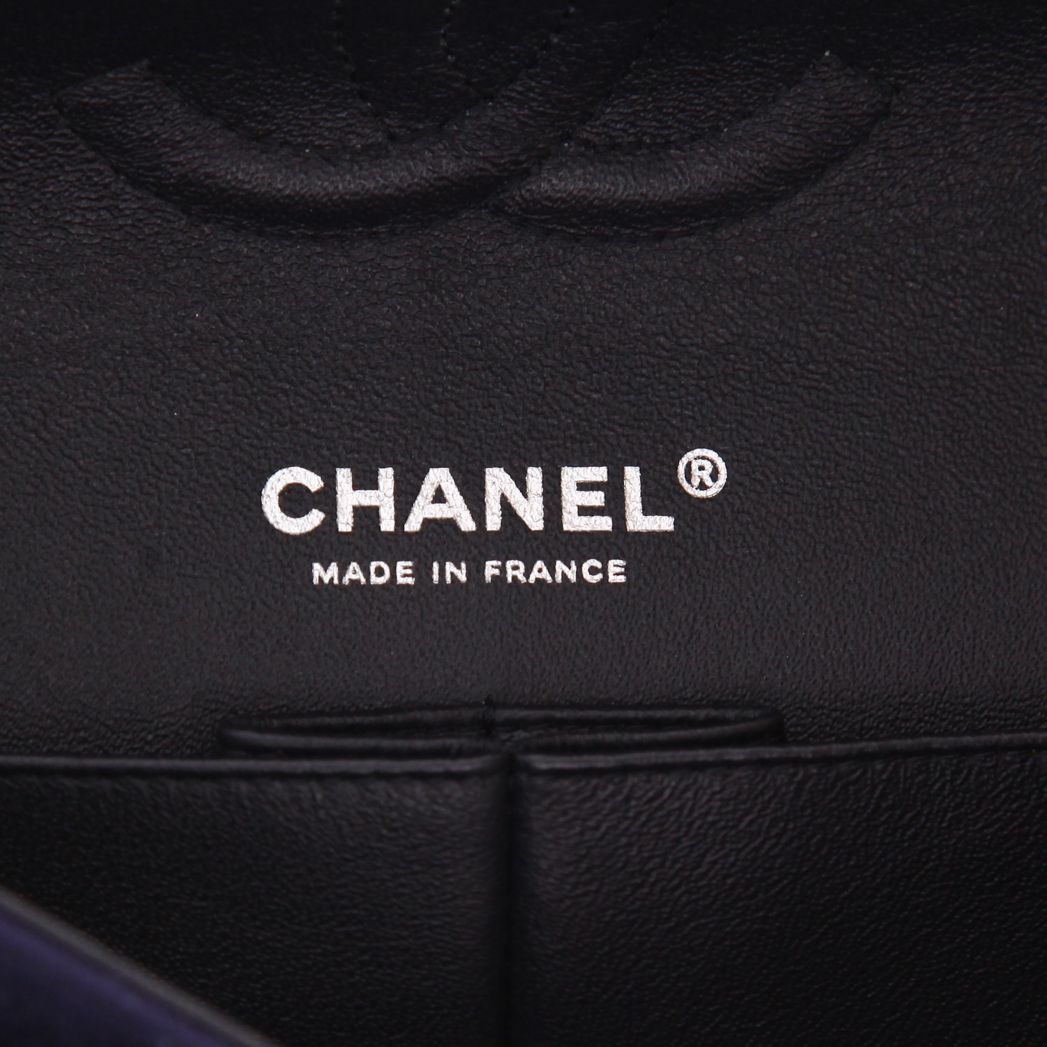 Sac à main Chanel  Timeless Classic en jersey bleu-marine - Detail D2