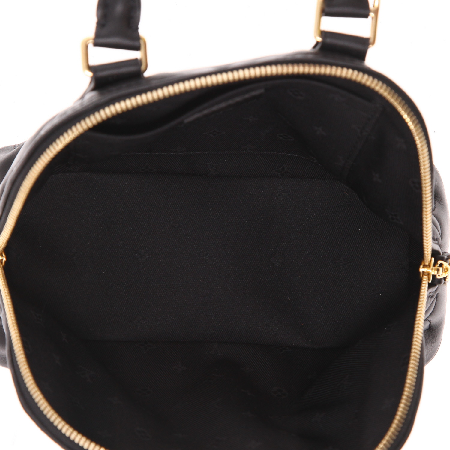 Bolso bandolera Louis Vuitton  Alma BB en cuero Monogram negro - Detail D3
