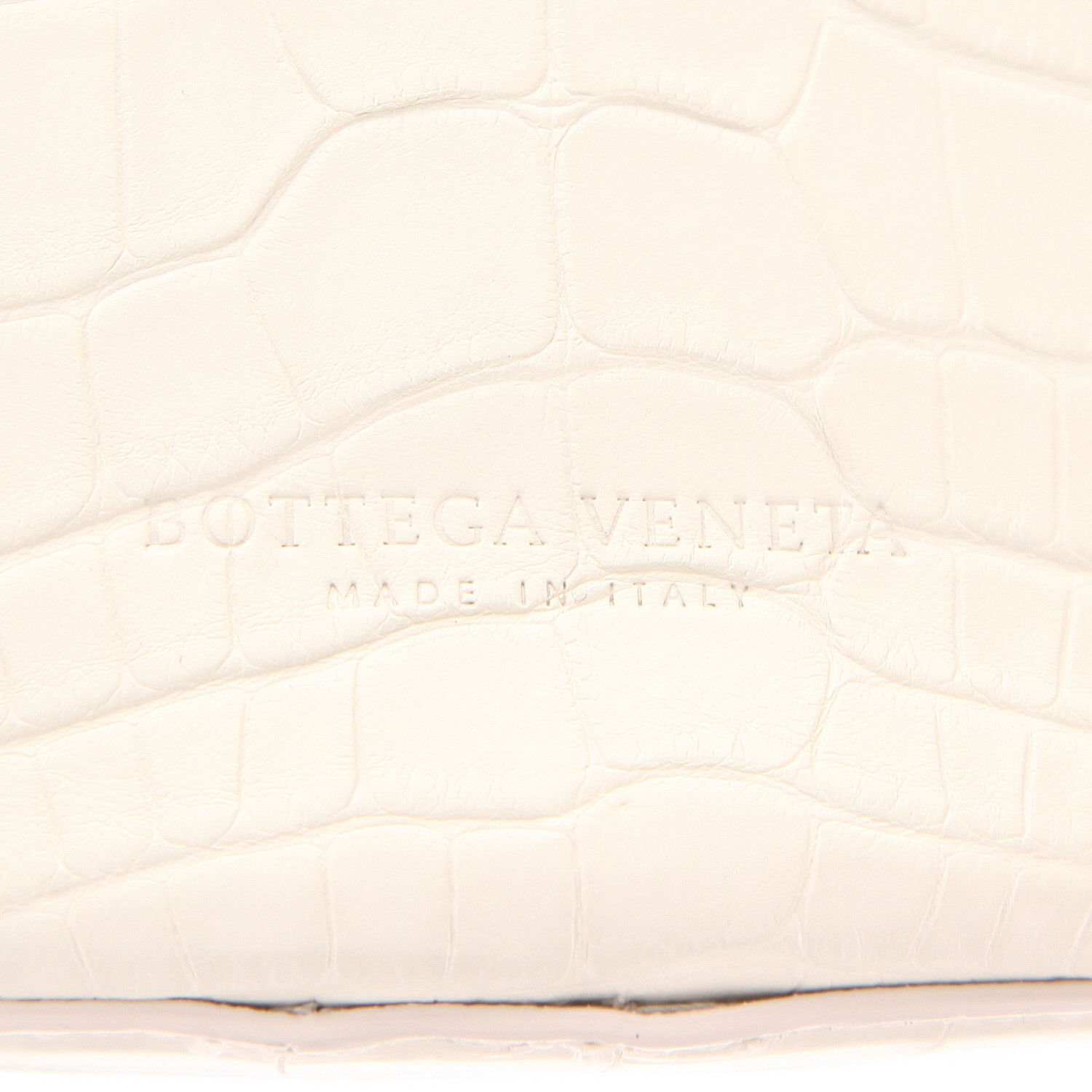 Bottega Veneta  Drop handbag  in white alligator - Detail D2