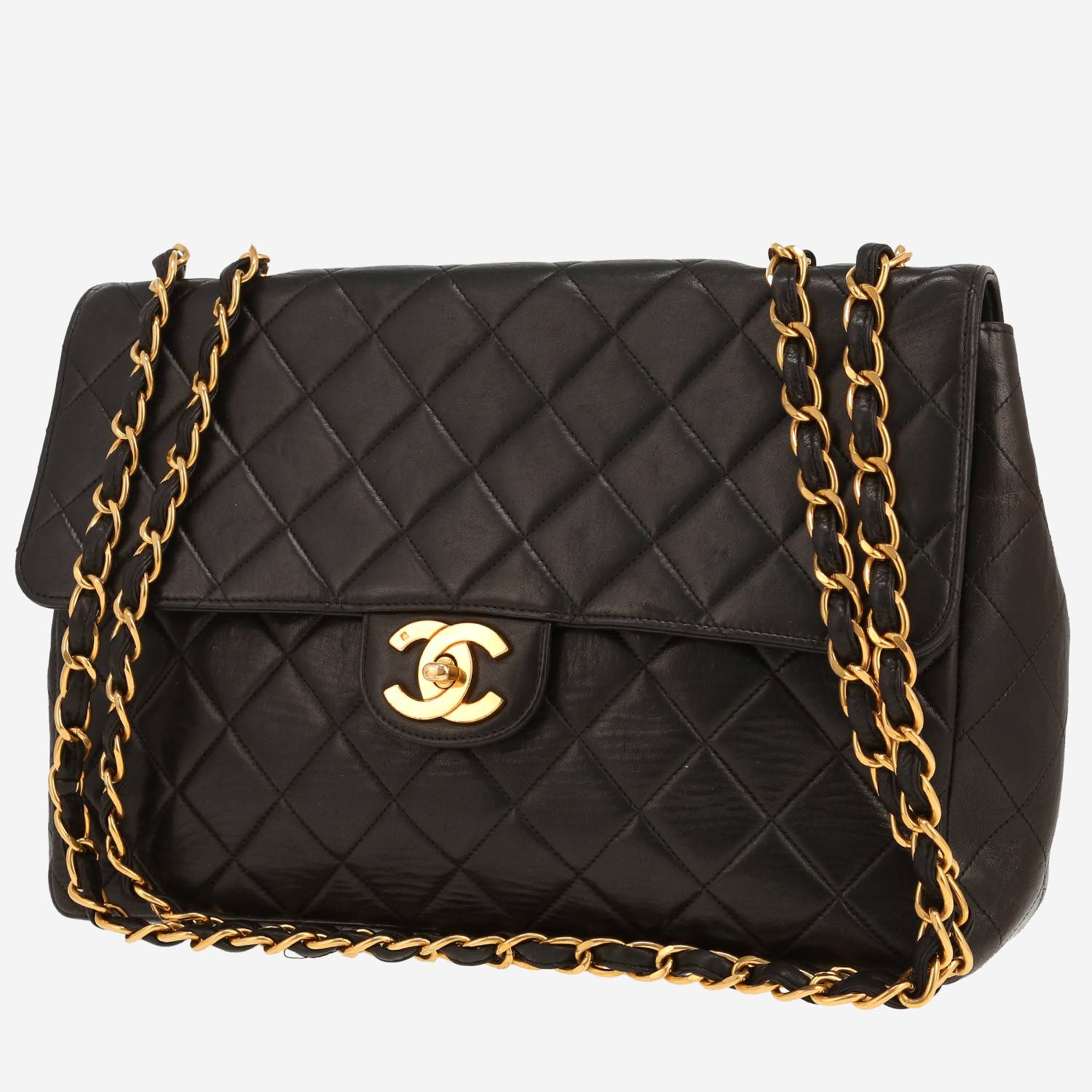 Chanel  Timeless Jumbo shoulder bag  in black quilted leather