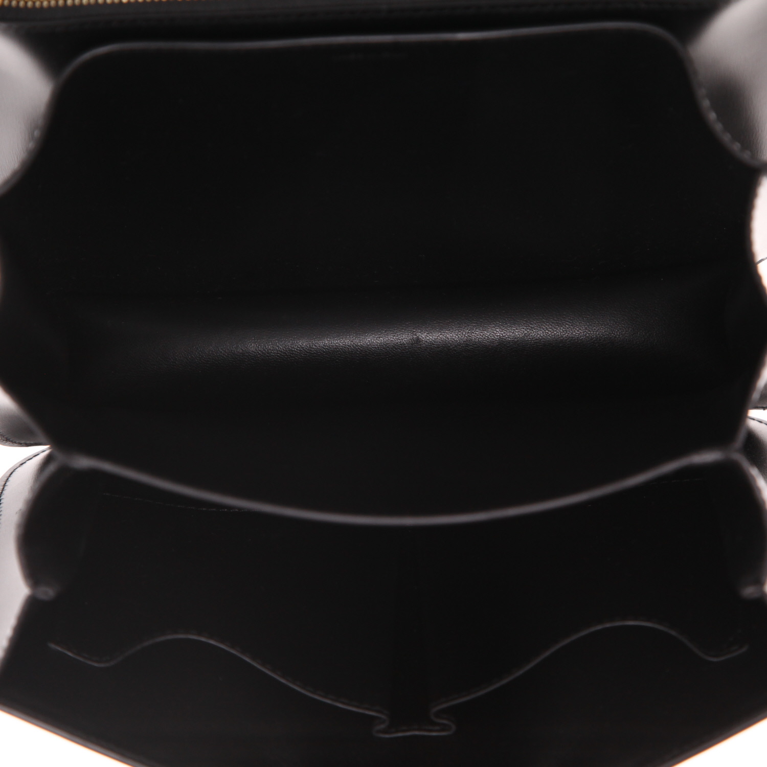 Sac bandoulière Celine  Classic Box Medium en cuir noir - Detail D3