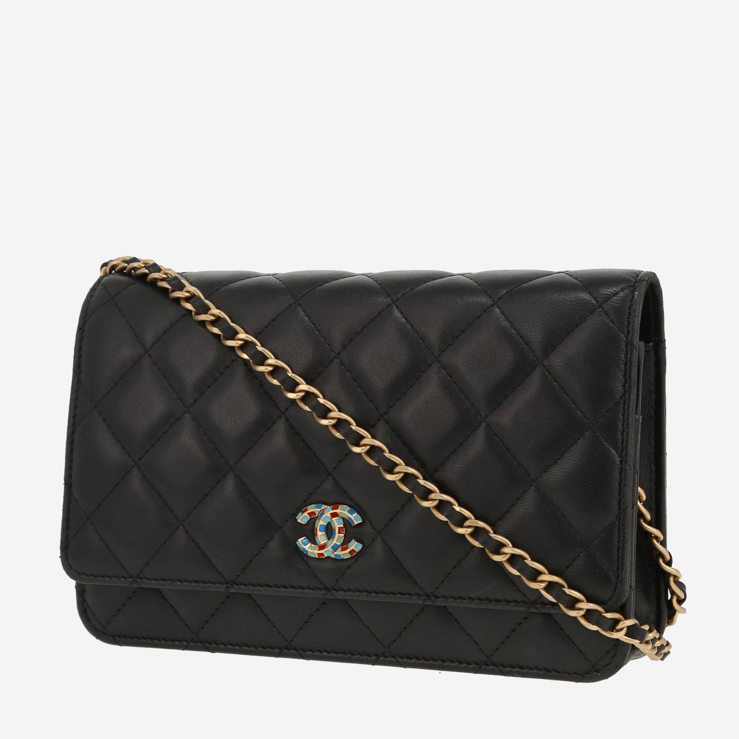Borsa a tracolla Chanel  Wallet on Chain in pelle trapuntata nera