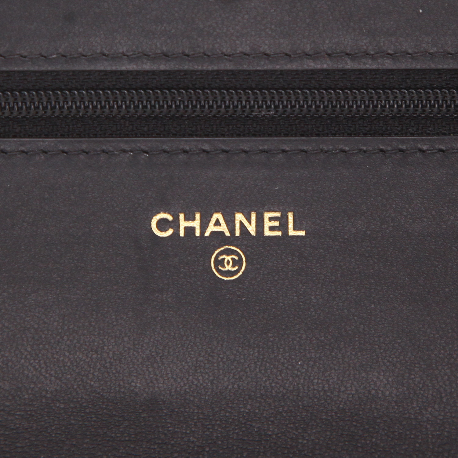 Borsa a tracolla Chanel  Wallet on Chain in pelle trapuntata nera - Detail D2
