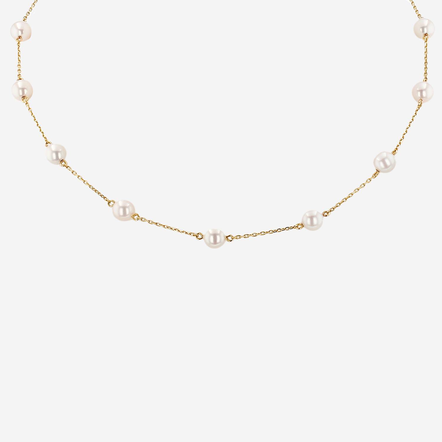 Collar Tasaki  de oro amarillo y perlas cultivadas