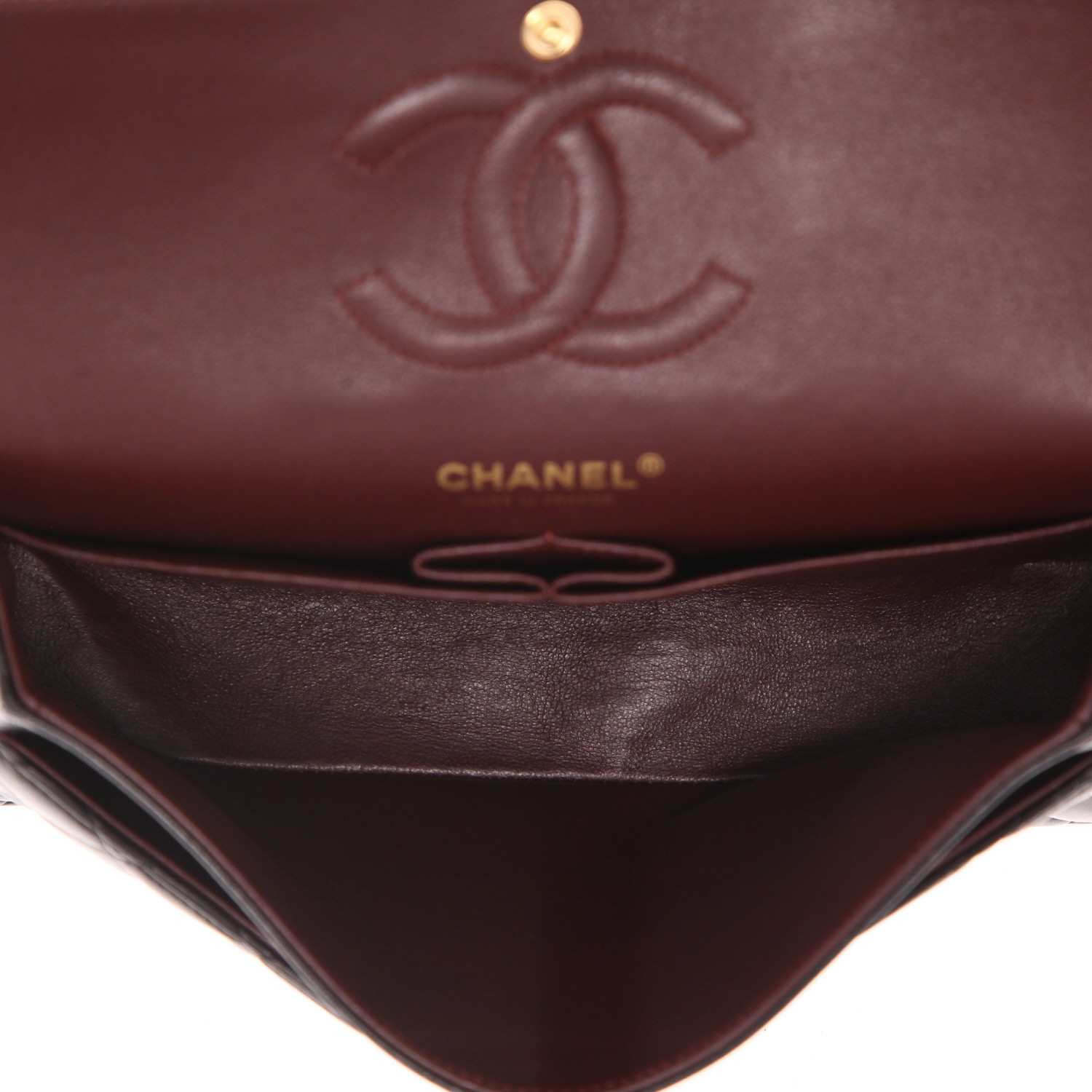 Chanel  Timeless Classic handbag  in black quilted leather - Detail D3