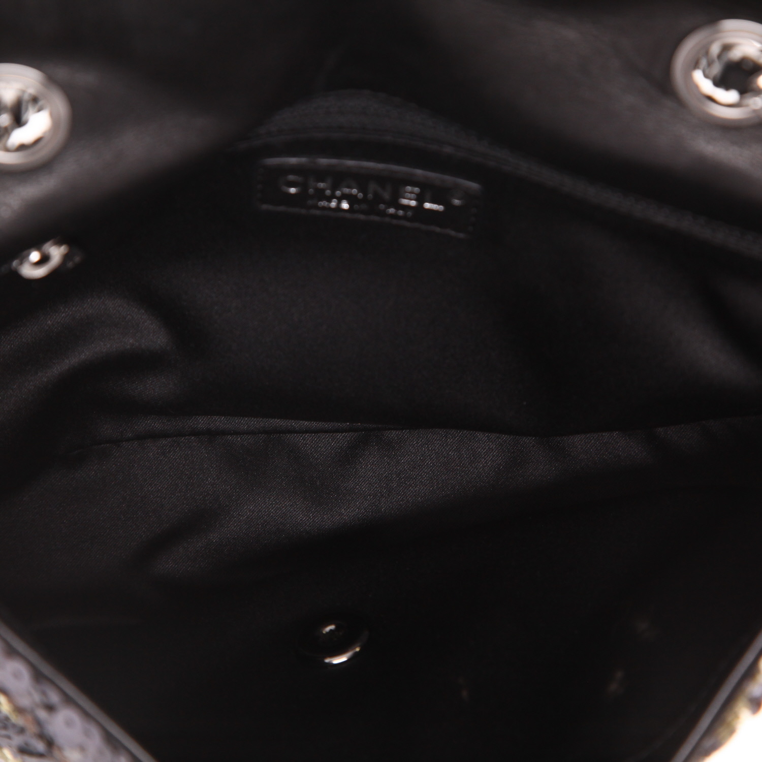 Bolso de mano Chanel  Timeless en lentejuelas marrones plateadas y marrón doradas - Detail D3