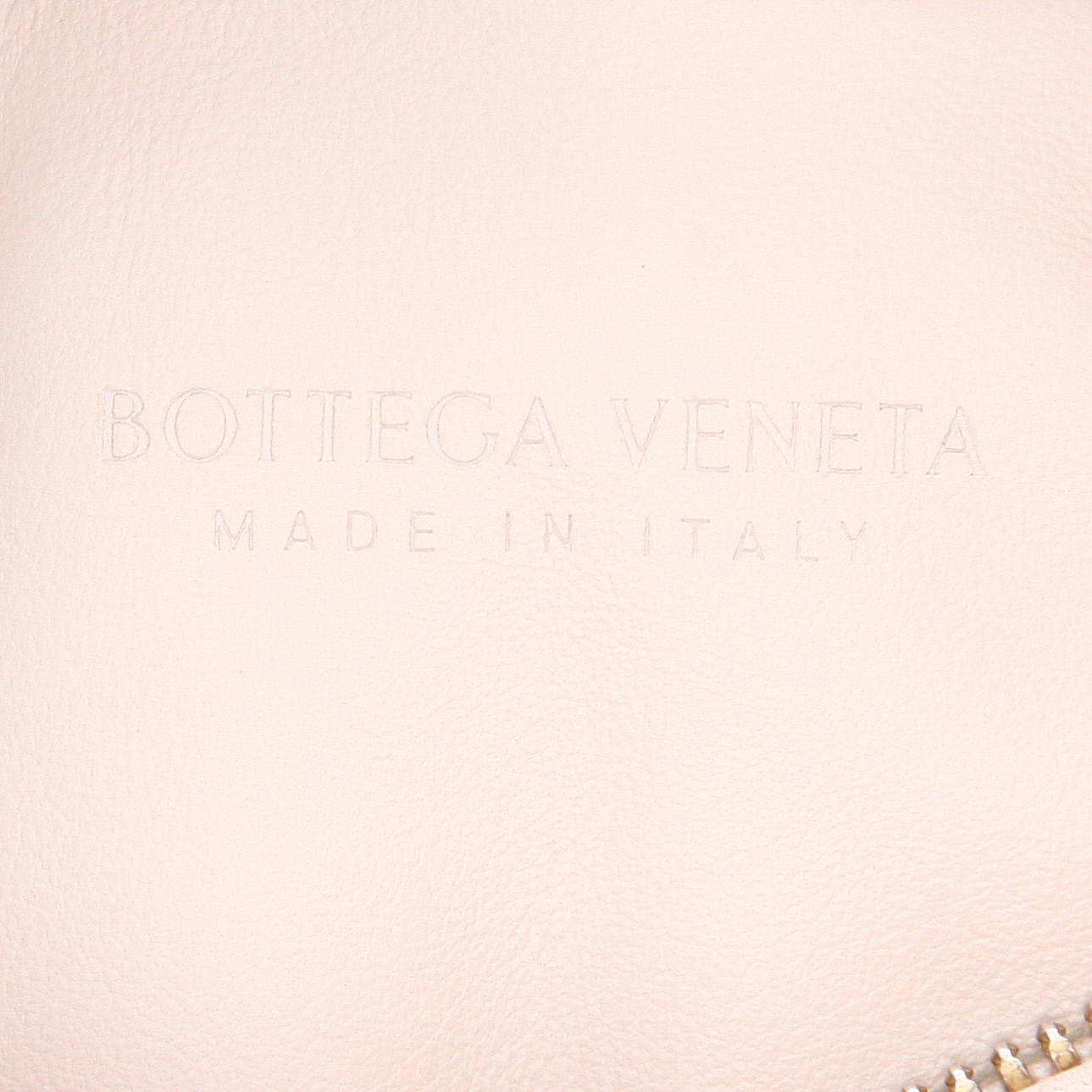 Bottega Veneta  Mini Jodie handbag  in white intrecciato leather - Detail D2