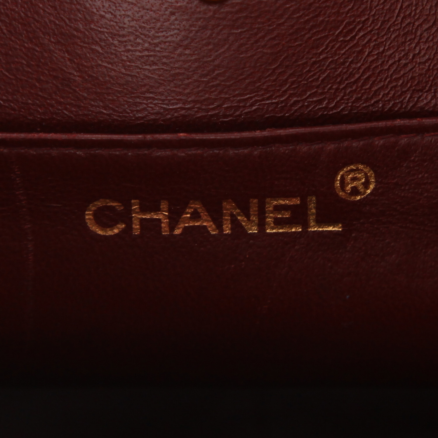 Chanel  31 shoulder bag  in black quilted leather - Detail D2