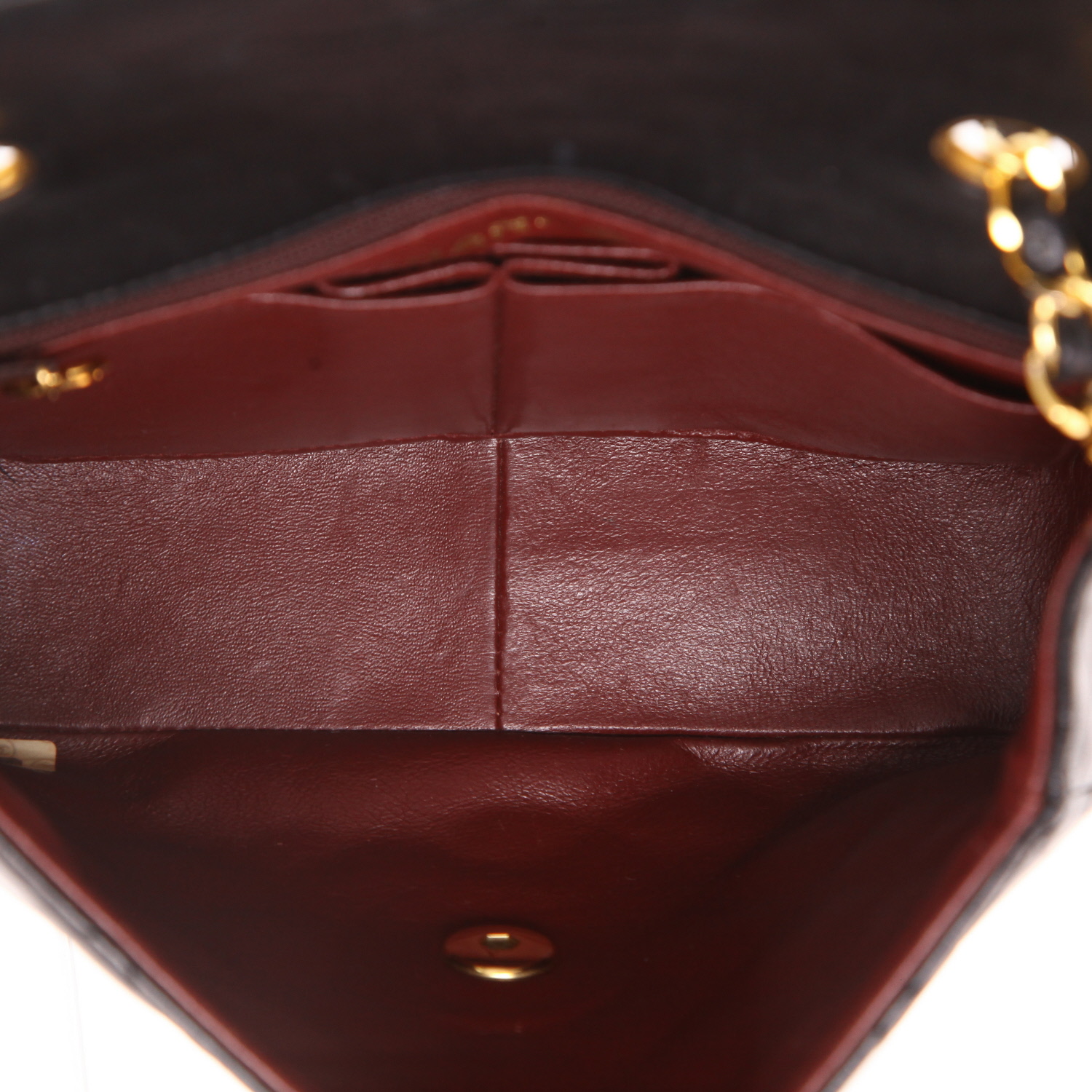 Bolso bandolera Chanel Mini Timeless de piel acolchada negra - Detail D3