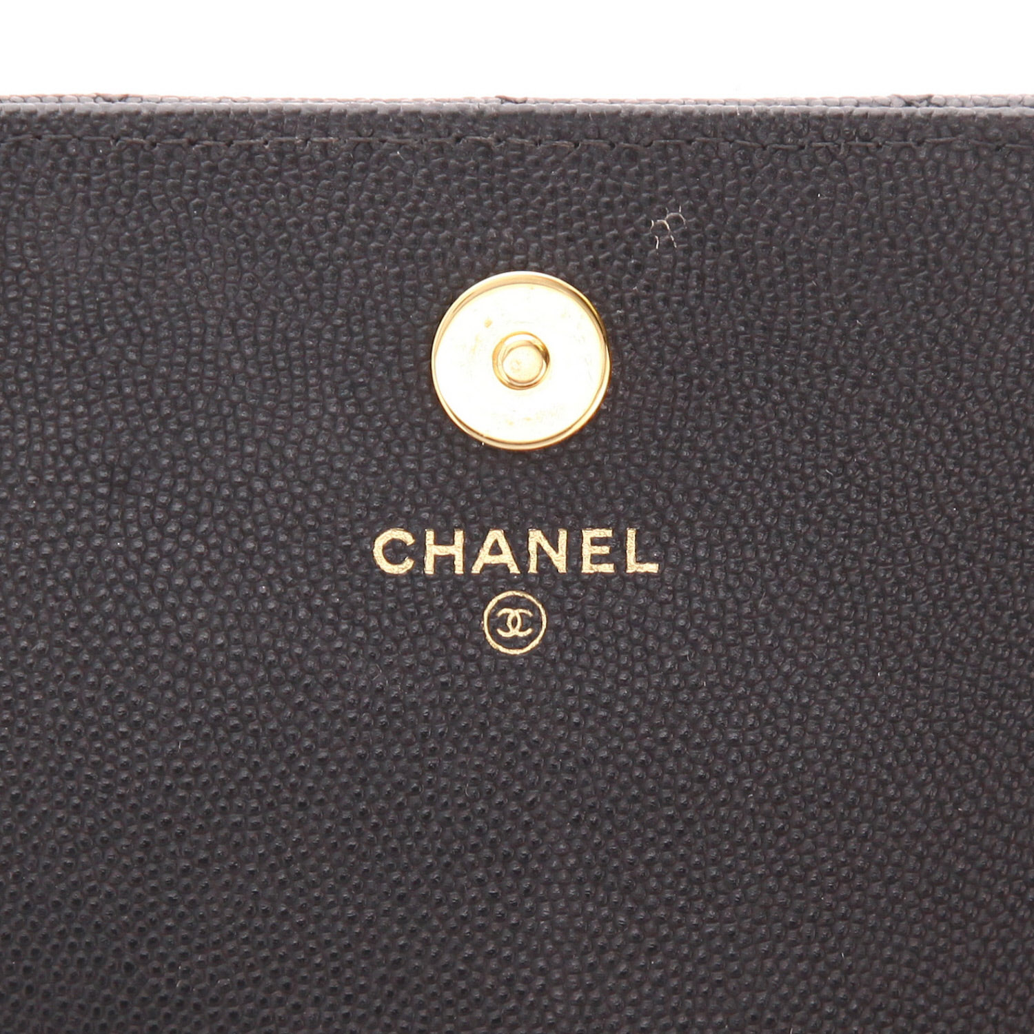 Bolso bandolera Chanel   mini  en cuero acolchado negro - Detail D2