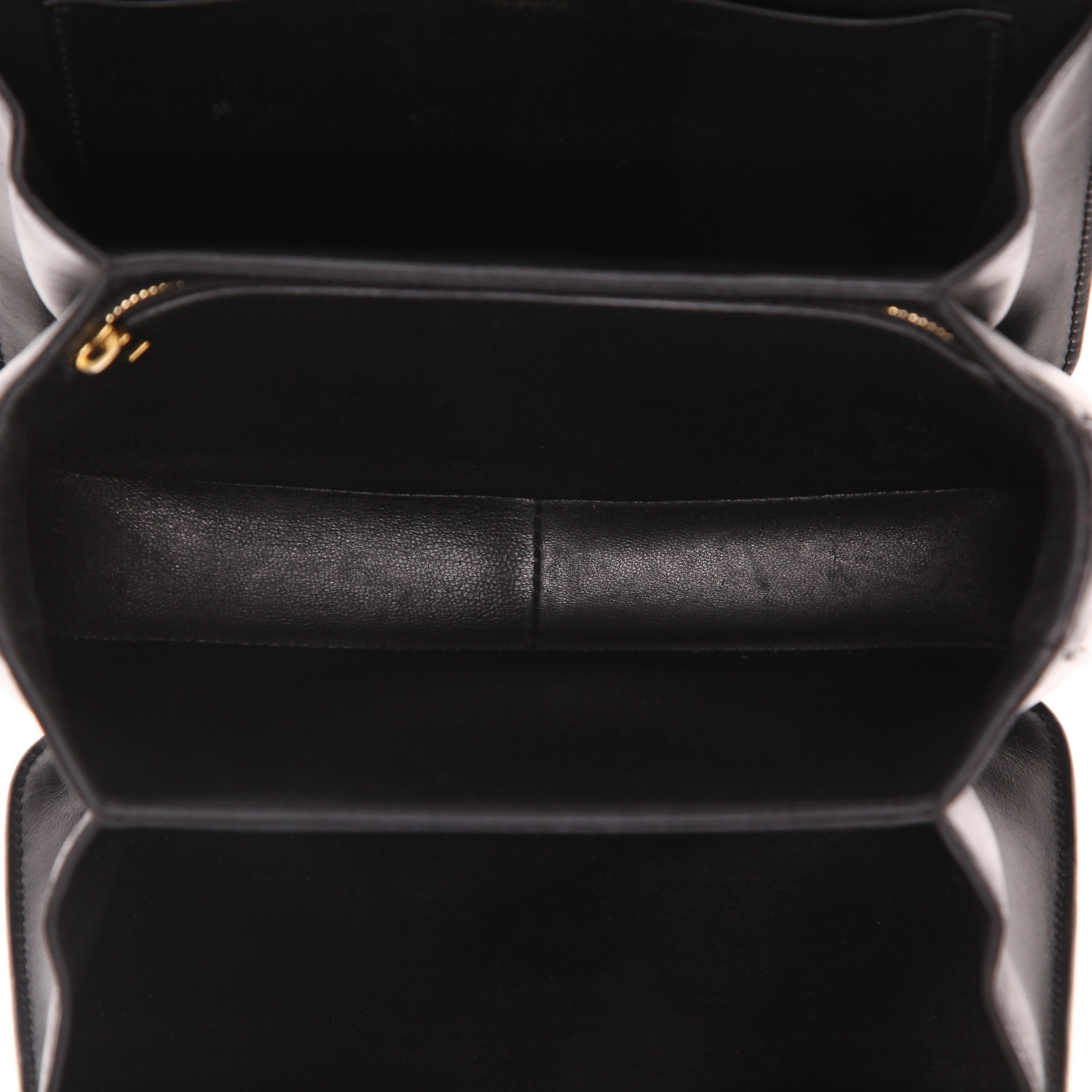 Celine  Triomphe shoulder bag  in beige and black "Triomphe" canvas  and black leather - Detail D3