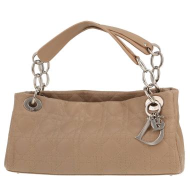 Dior handbag   in beige cannage leather