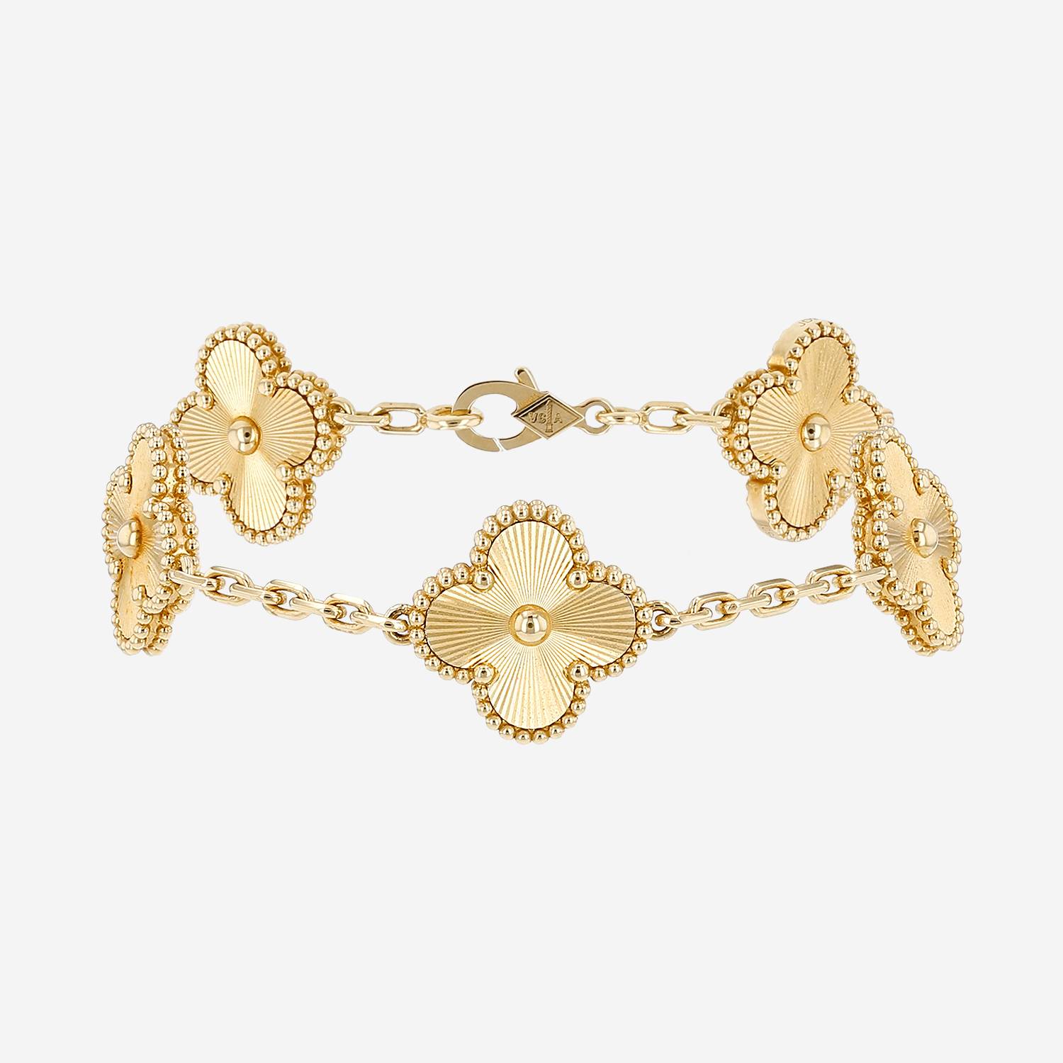 Van Cleef 
Arpels Vintage Alhambra bracelet in yellow gold