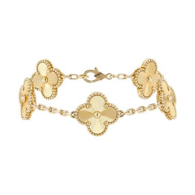 Van Cleef 
Arpels Vintage Alhambra bracelet in yellow gold