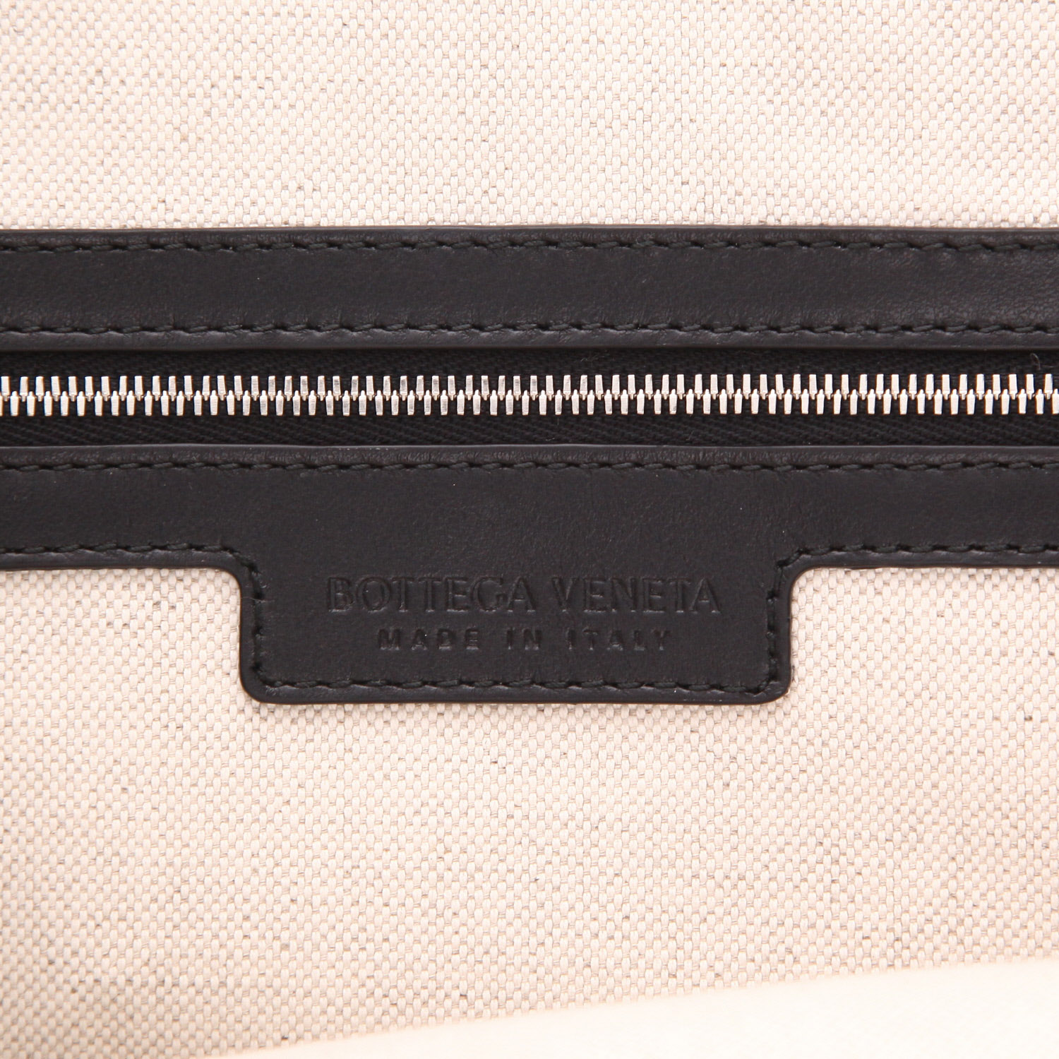 Bottega Veneta  Getaway briefcase  in black braided leather - Detail D2